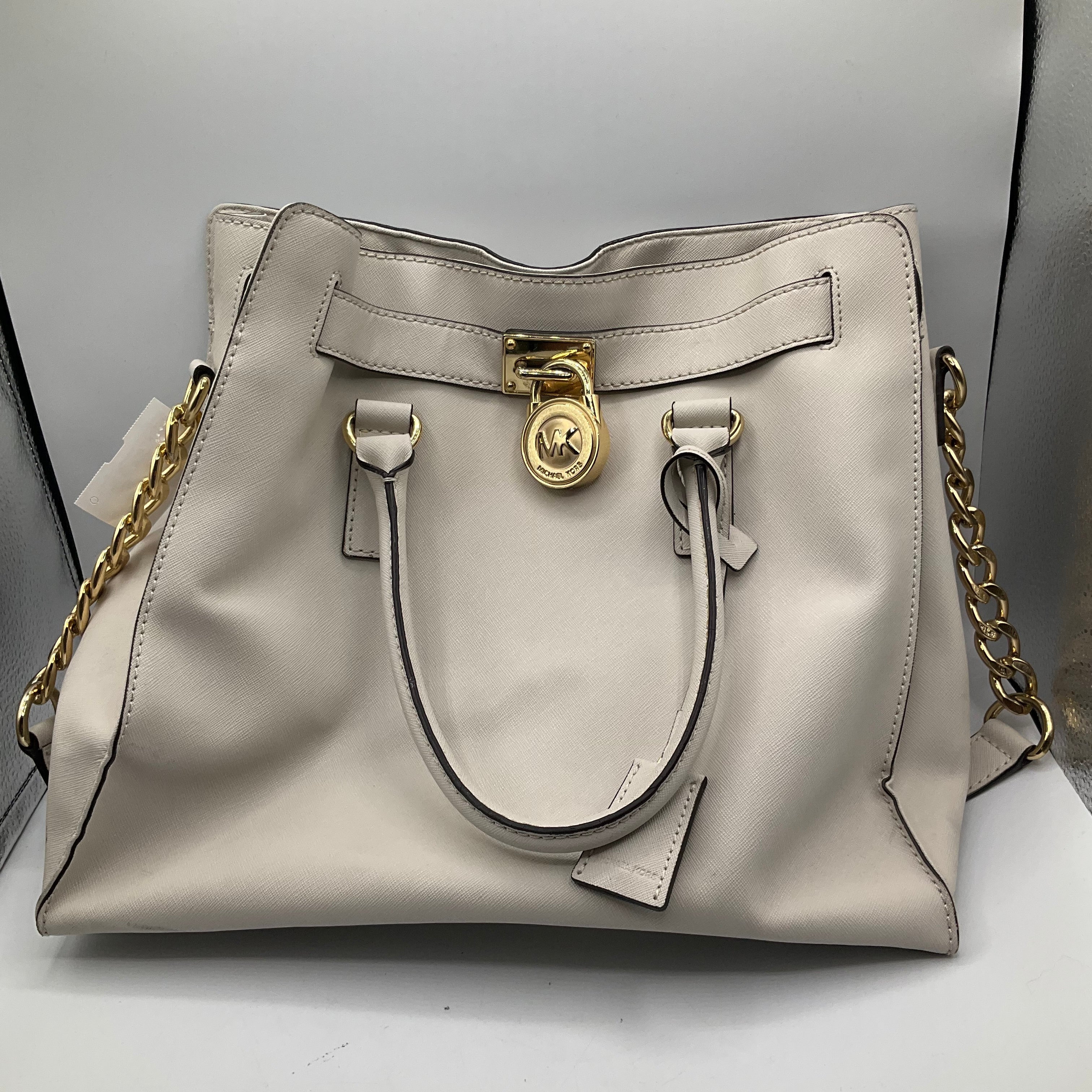 Handbag Designer Michael Kors. Size Medium