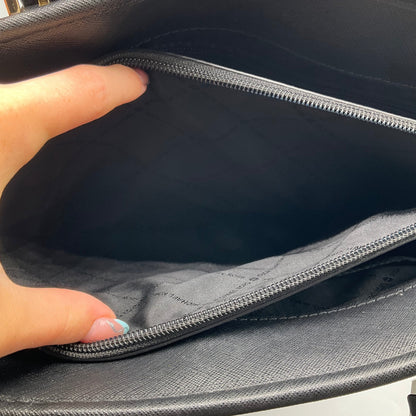 Handbag Designer Michael Kors. Size Medium