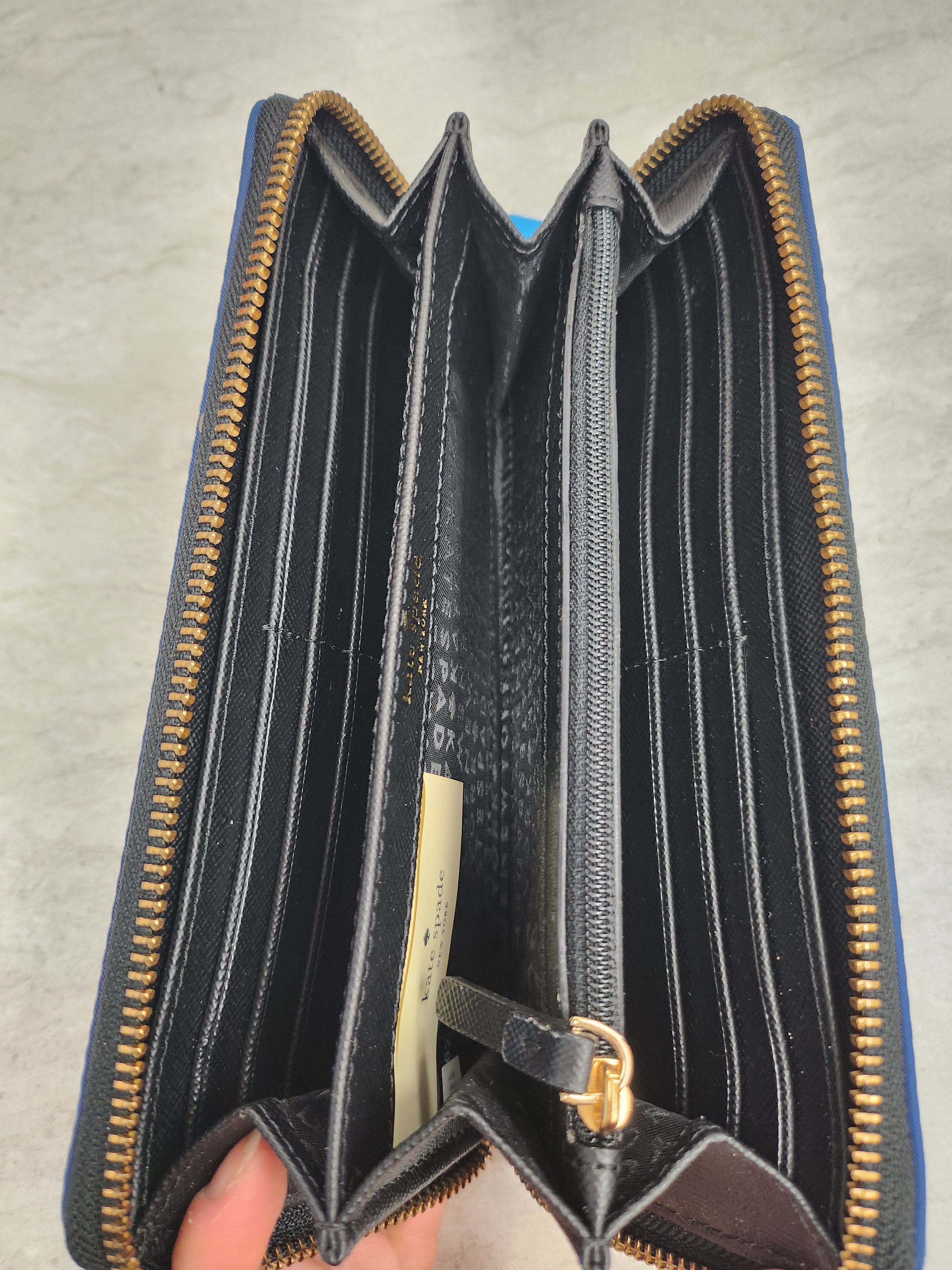 Wallet Designer By Kate Spade. Size: Large
