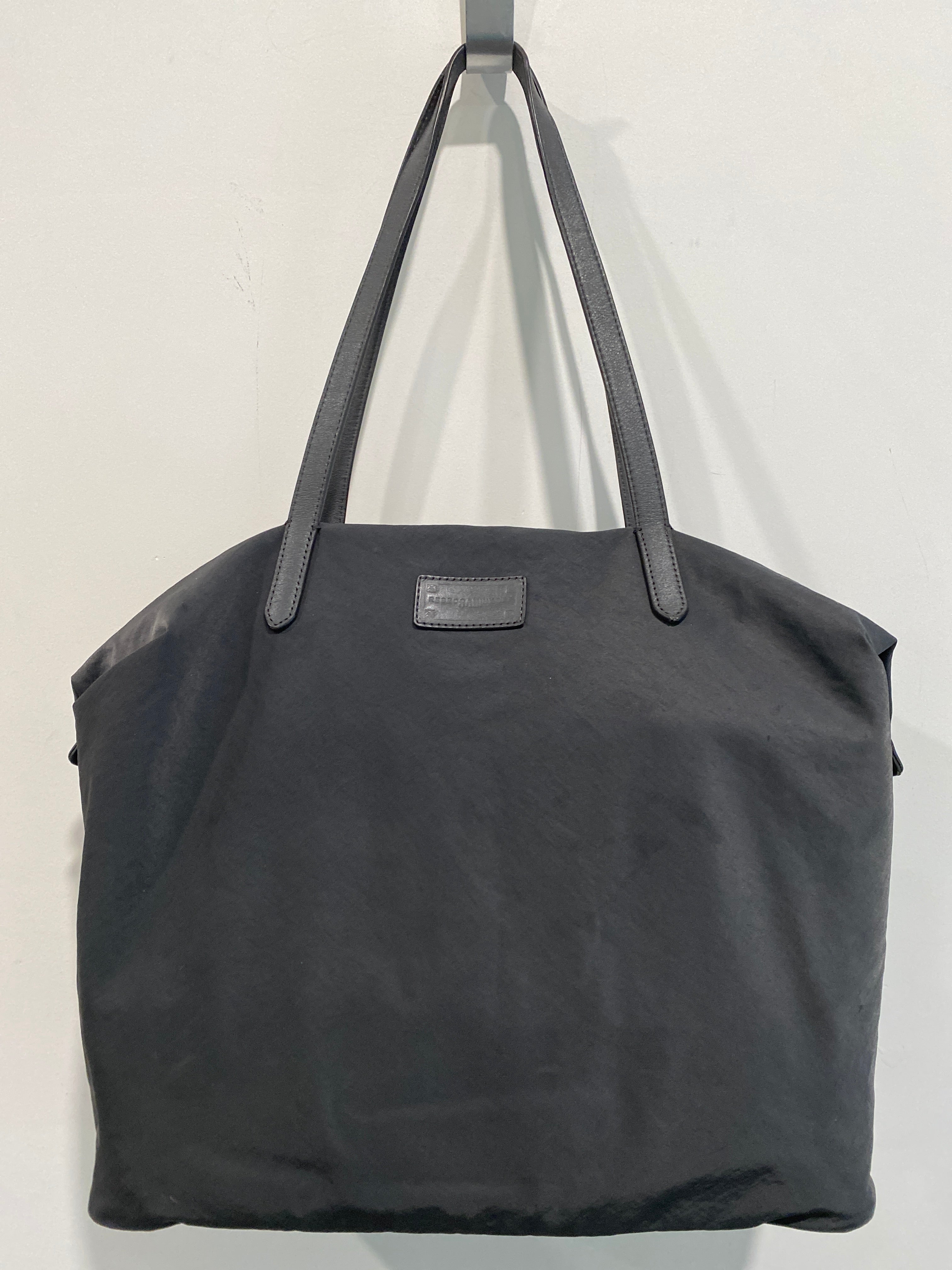 Handbag Designer Rebecca Minkoff. Size Large