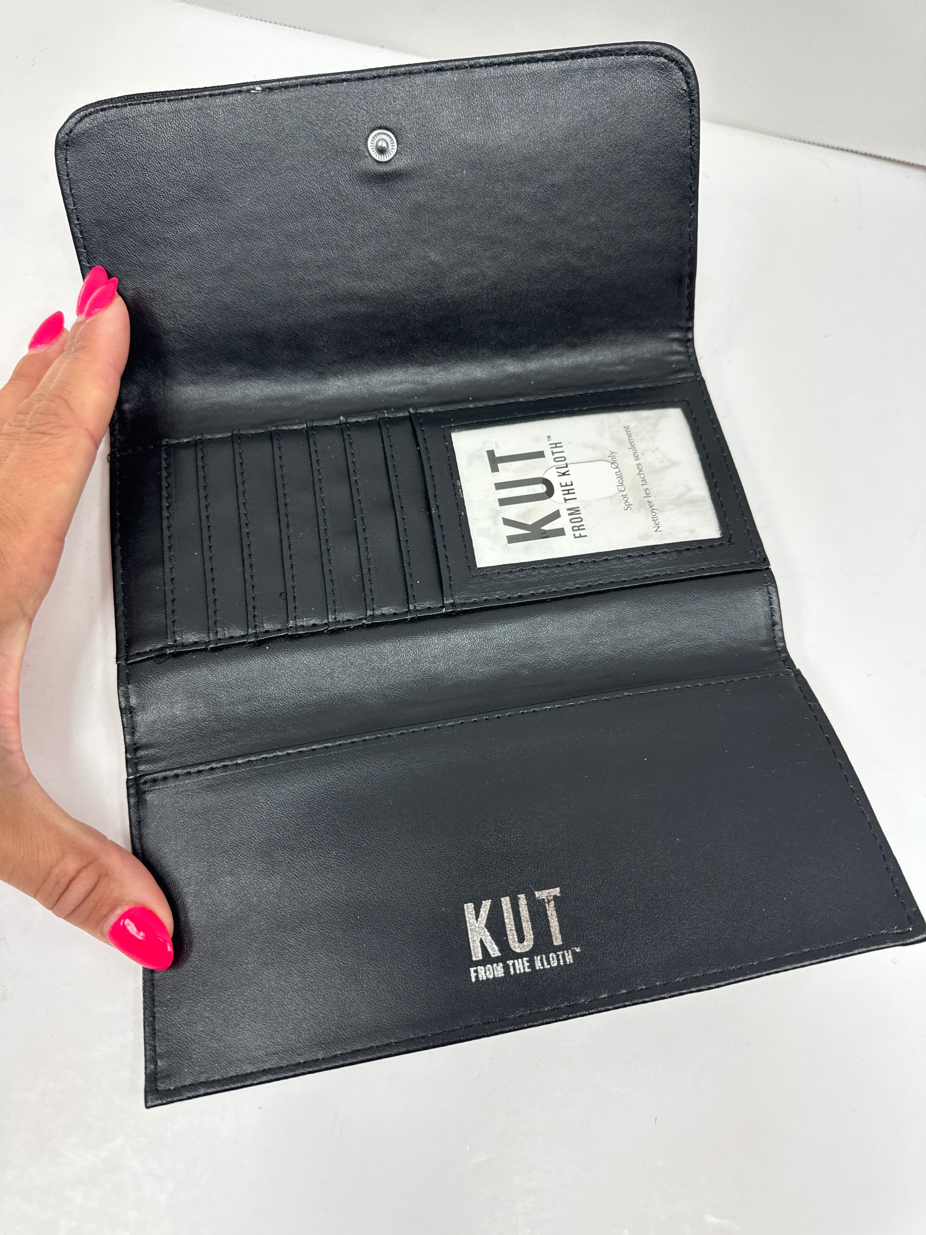 Wallet Kut. Size Large