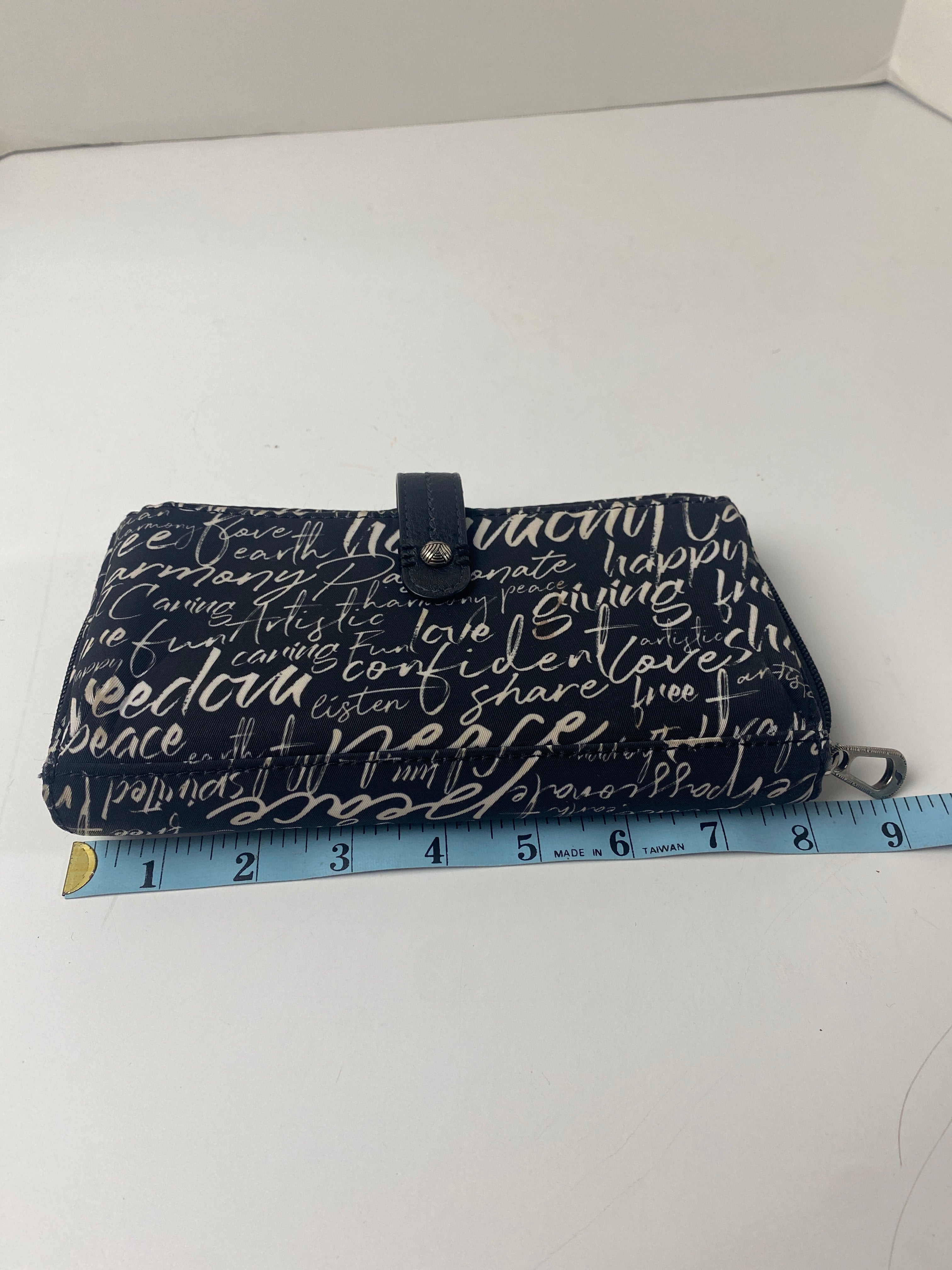 Wallet By Sakroots. Size: Large