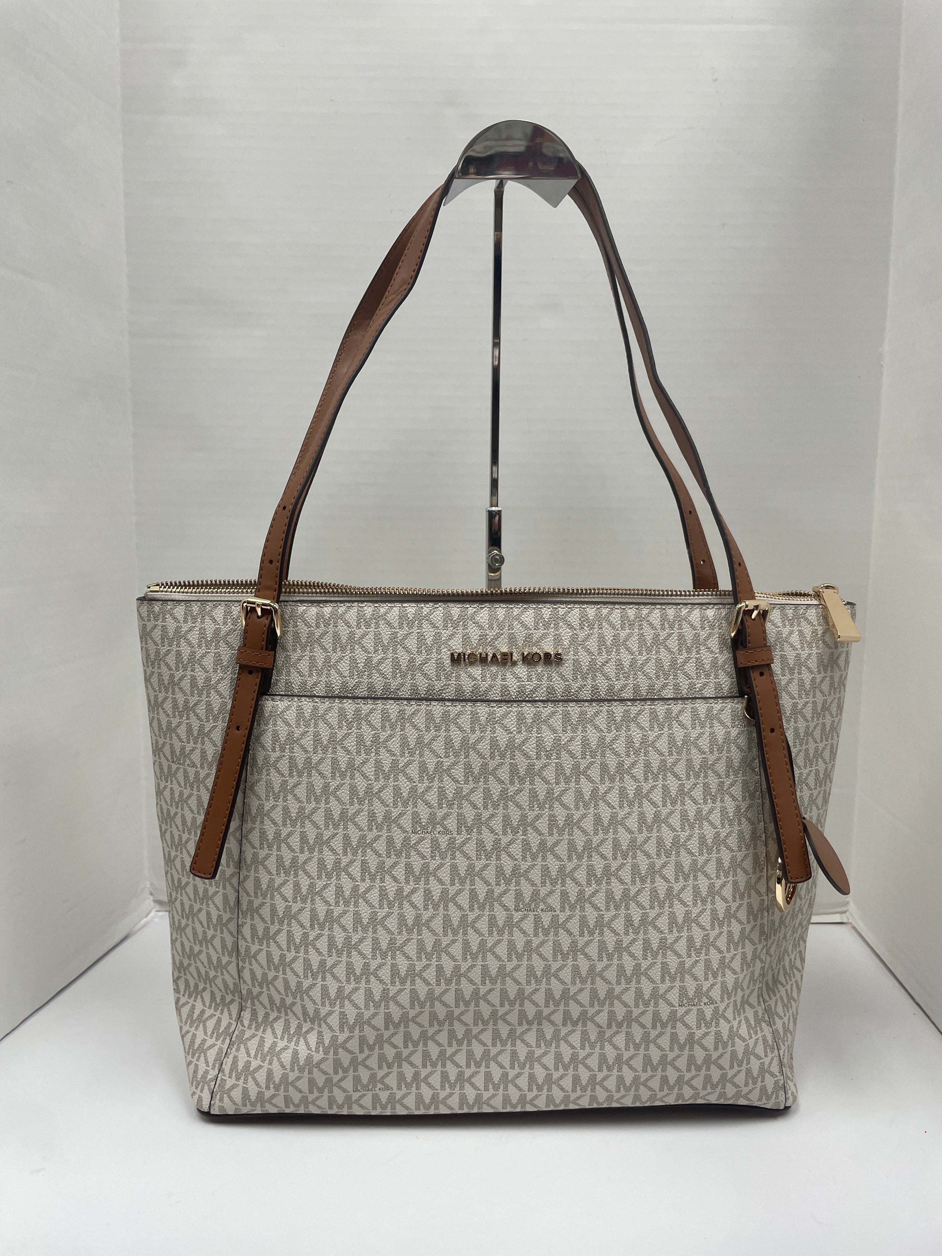Handbag Designer By Michael Kors. Size: Large