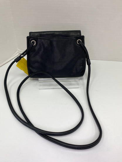 Crossbody By Clothes Mentor. Size: Small
