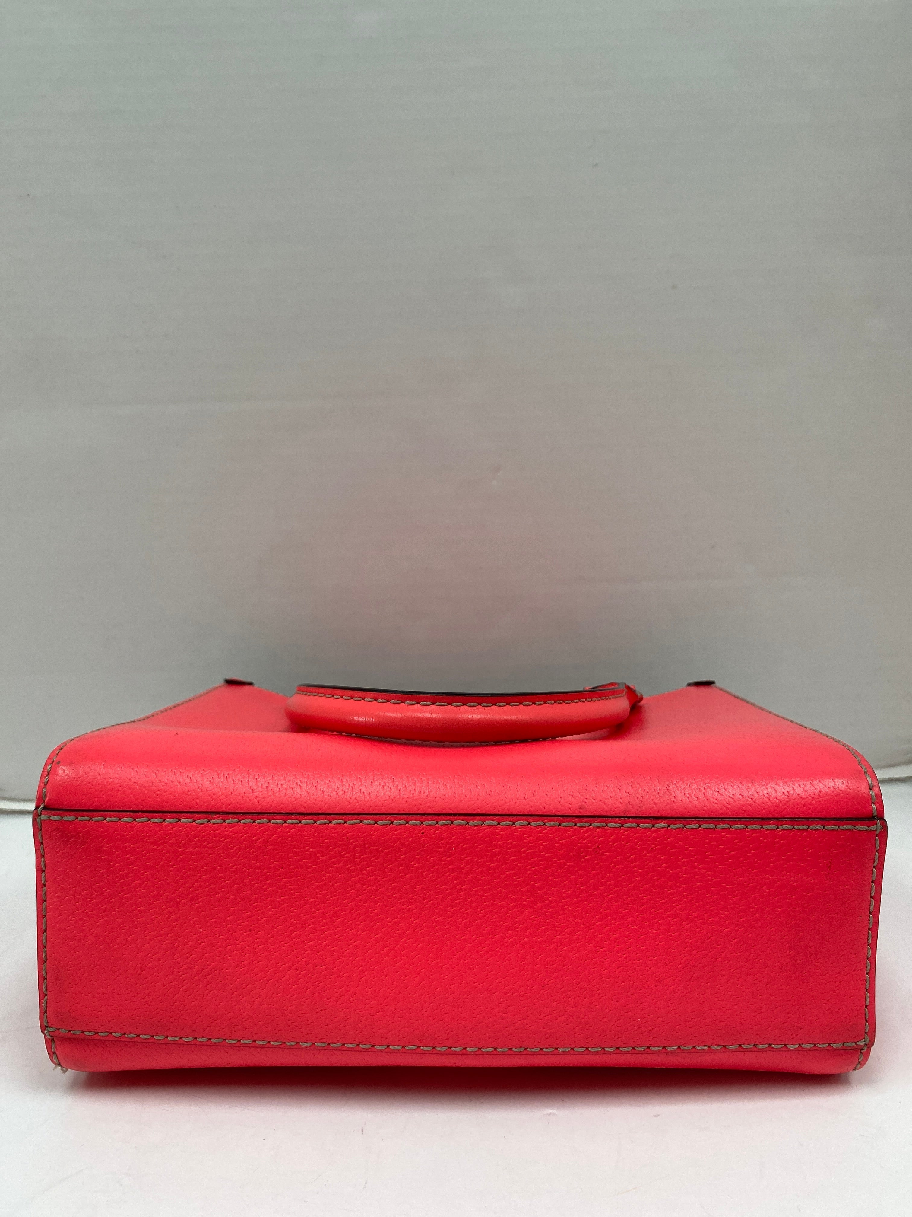 Crossbody Designer By Kate Spade. Size: Medium
