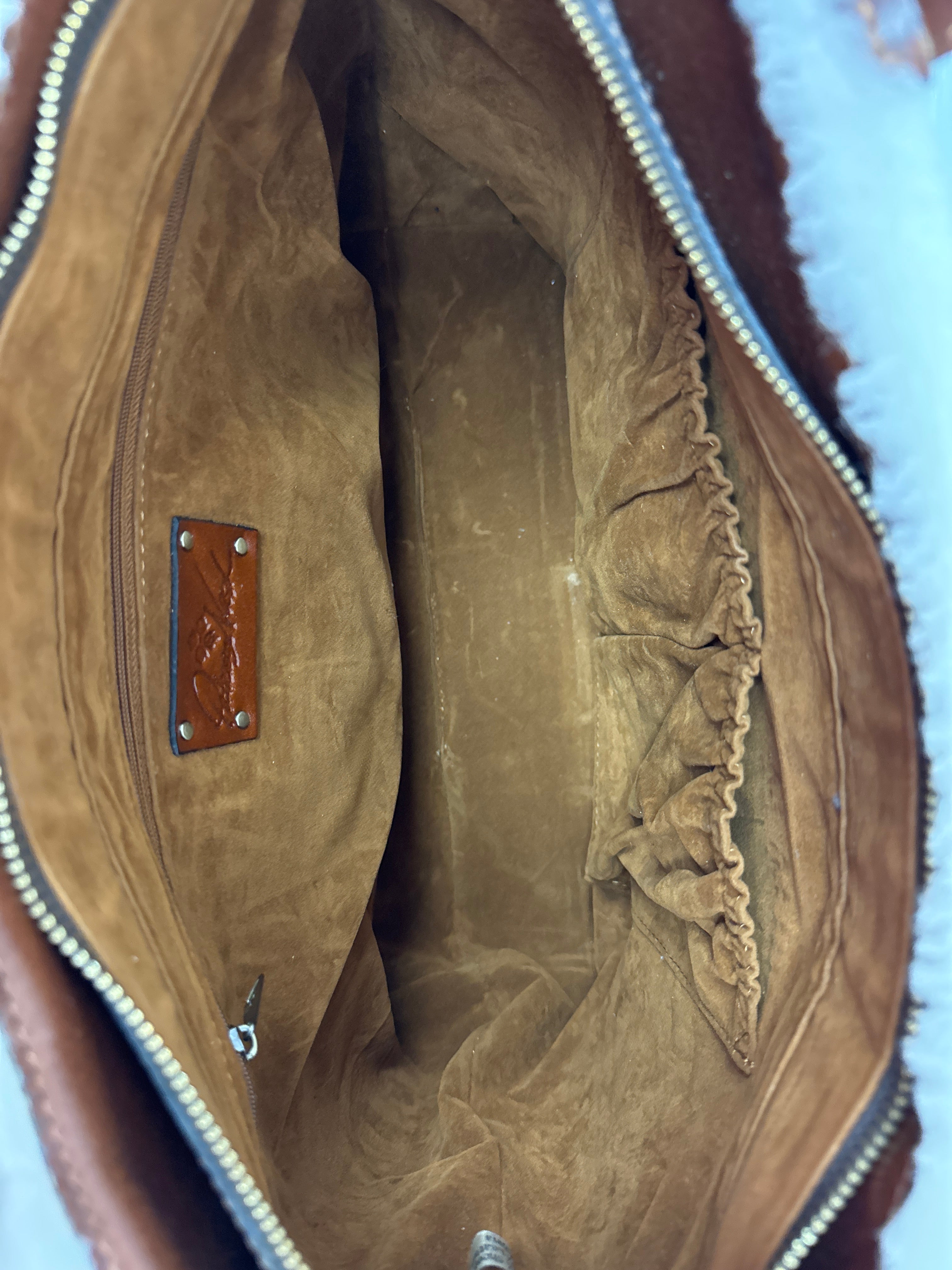 Handbag Designer By Patricia Nash. Size: Large