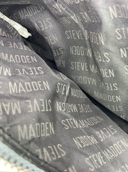 Wristlet By Steve Madden. Size: Large
