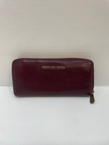 Wallet Designer By Michael Kors. Size: Large