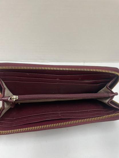 Wallet Designer By Michael Kors. Size: Large