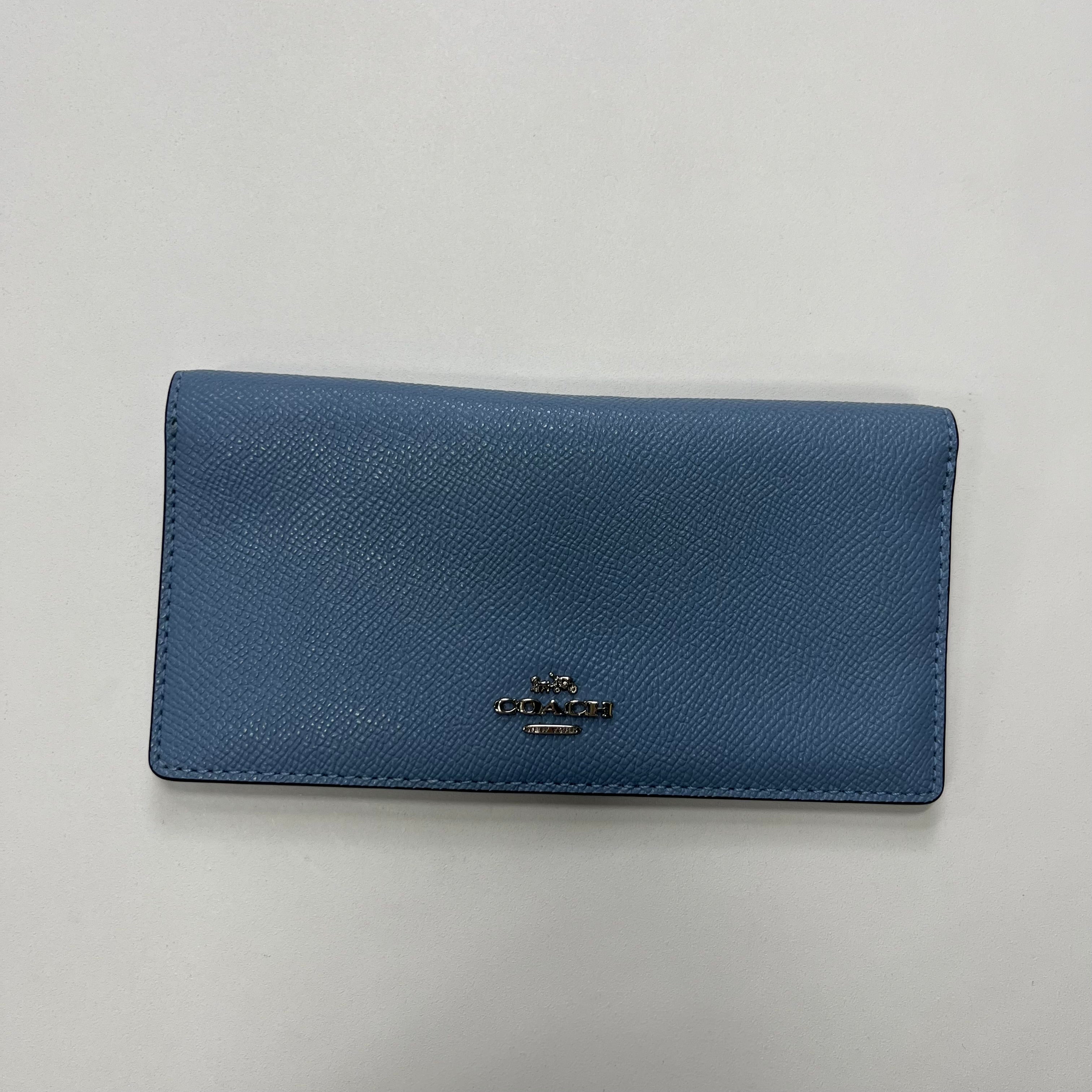 Wallet Coach. Size Medium