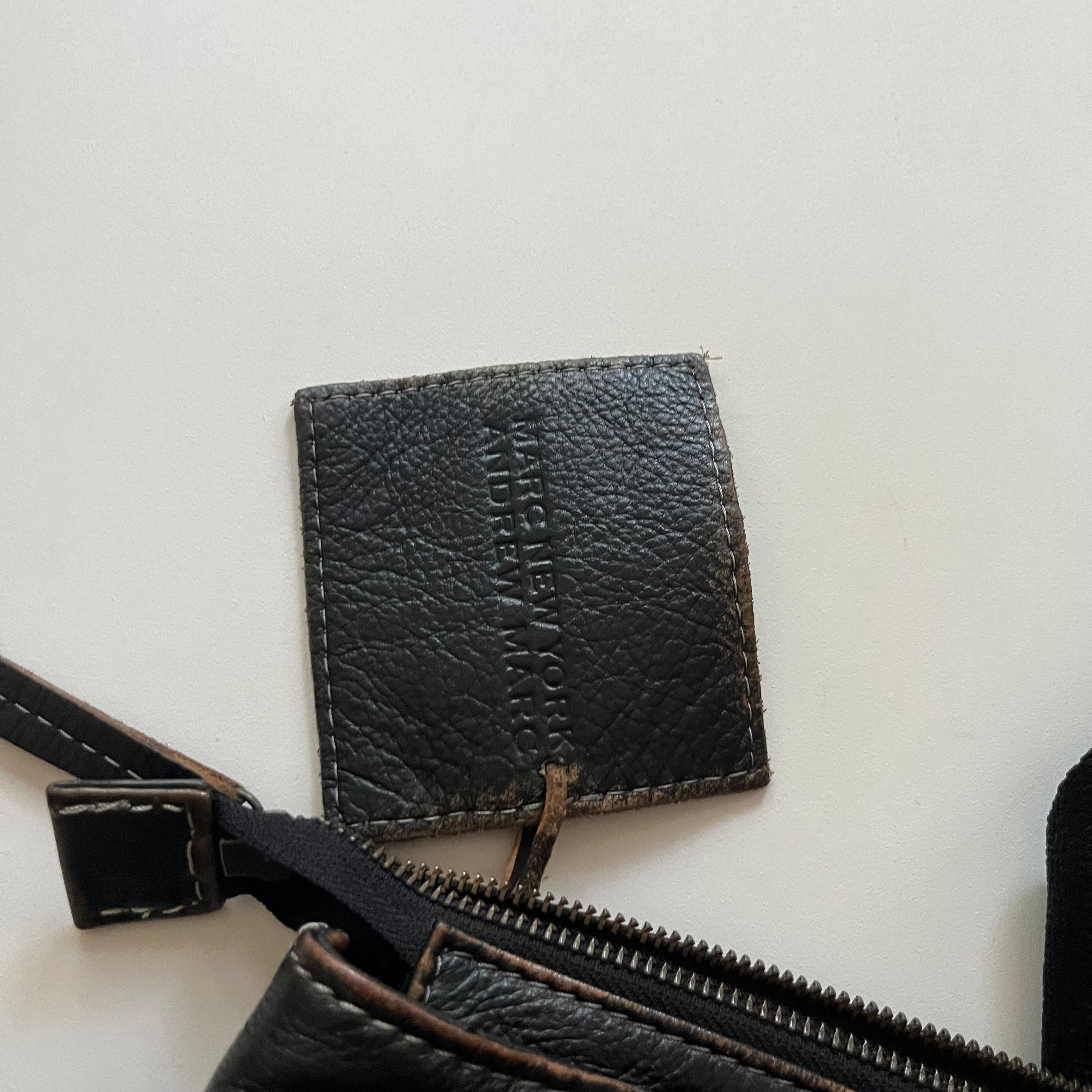 Handbag Leather By Marc By Marc Jacobs. Size: Large