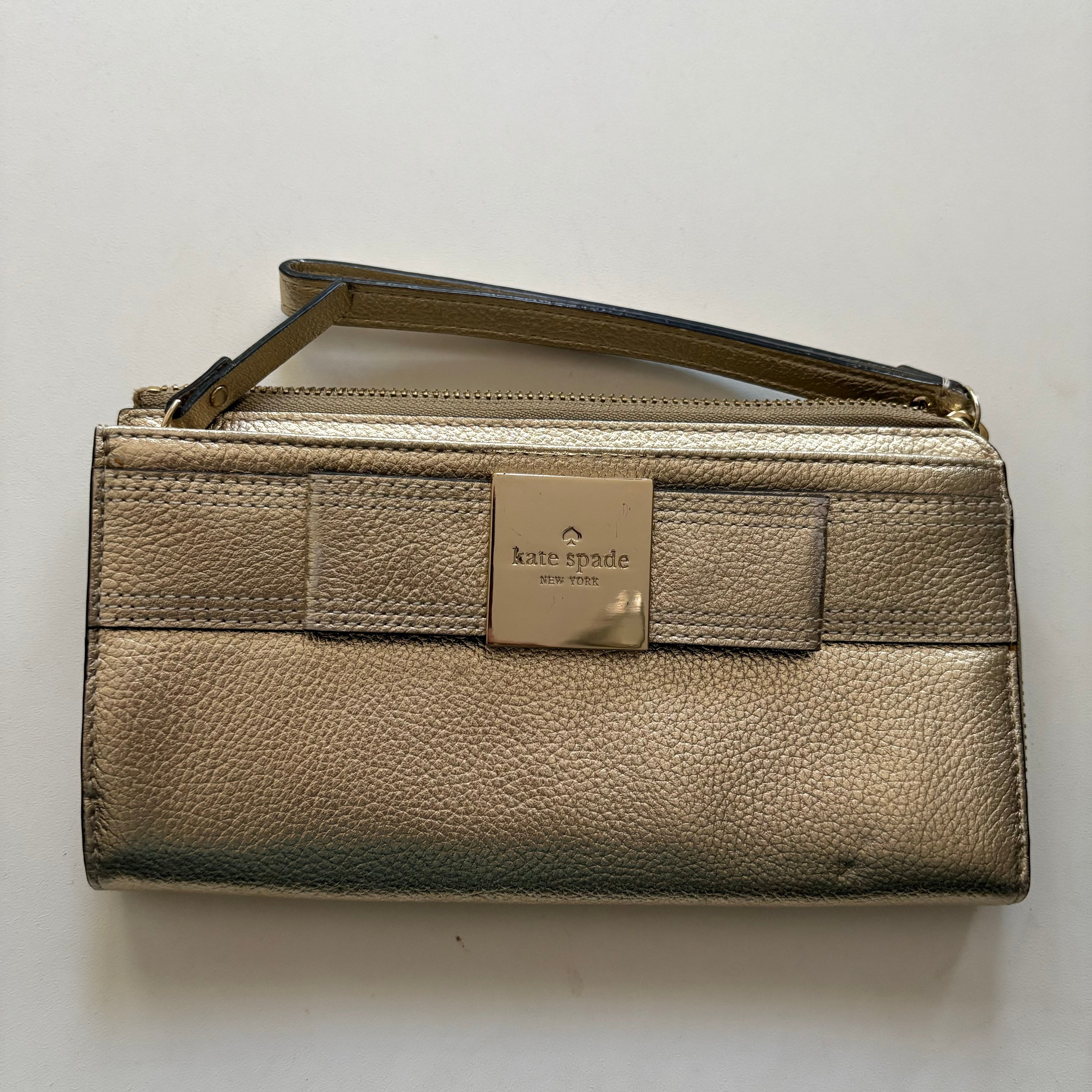 Wallet By Kate Spade. Size: Large