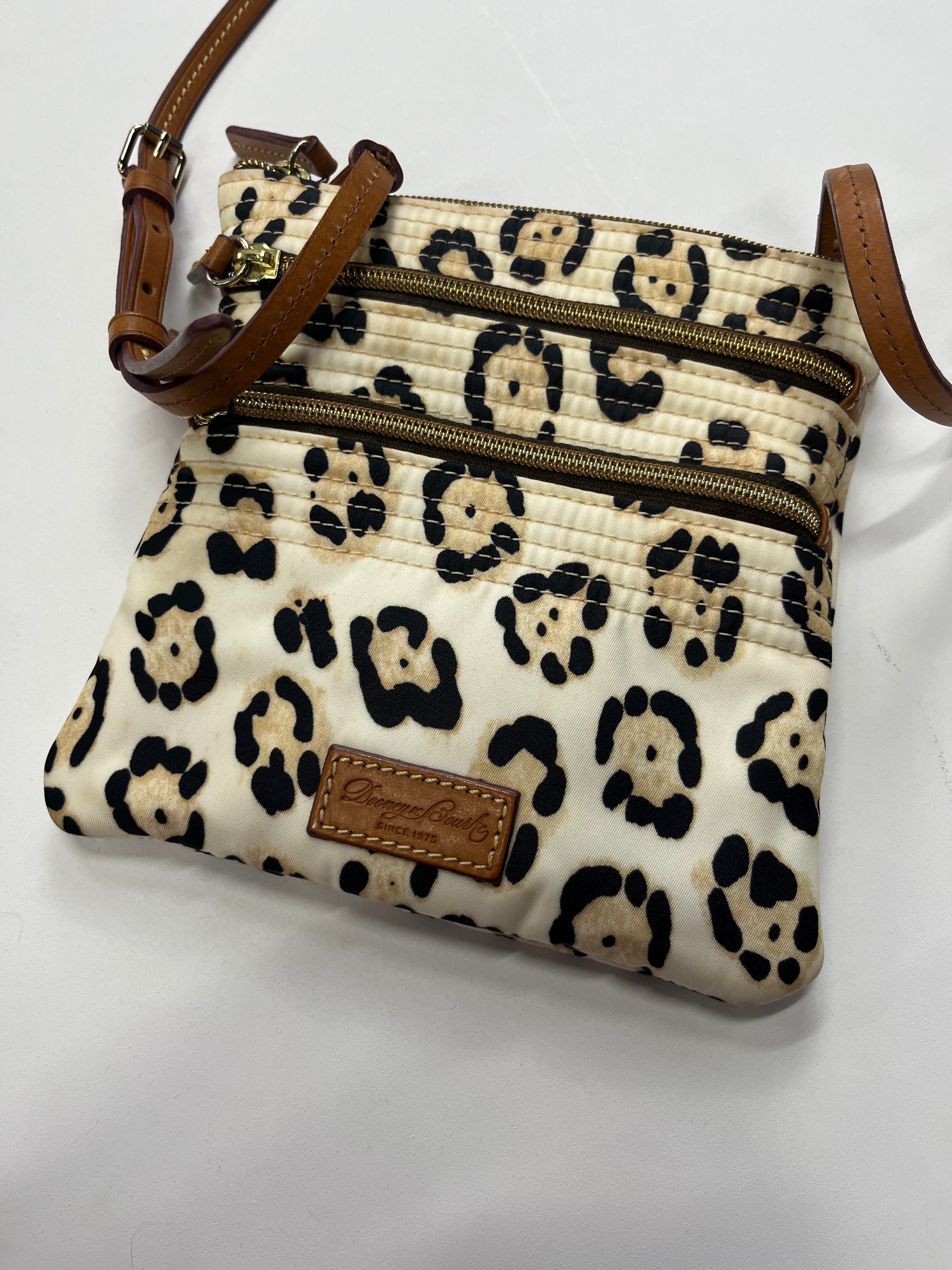 Animal Print Handbag Designer Dooney And Bourke. Size Small