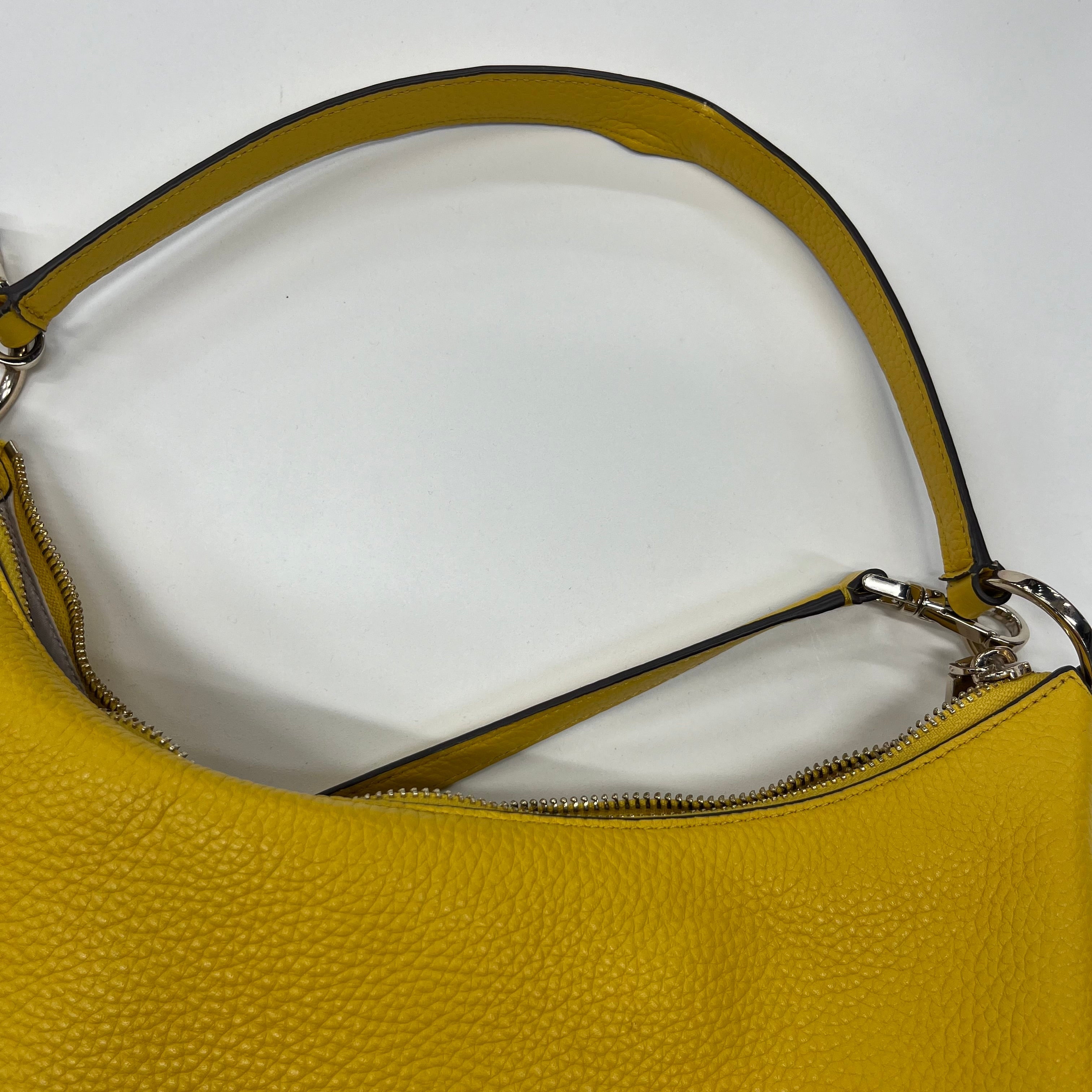 Crossbody Luxury Designer Kate Spade. Size Medium