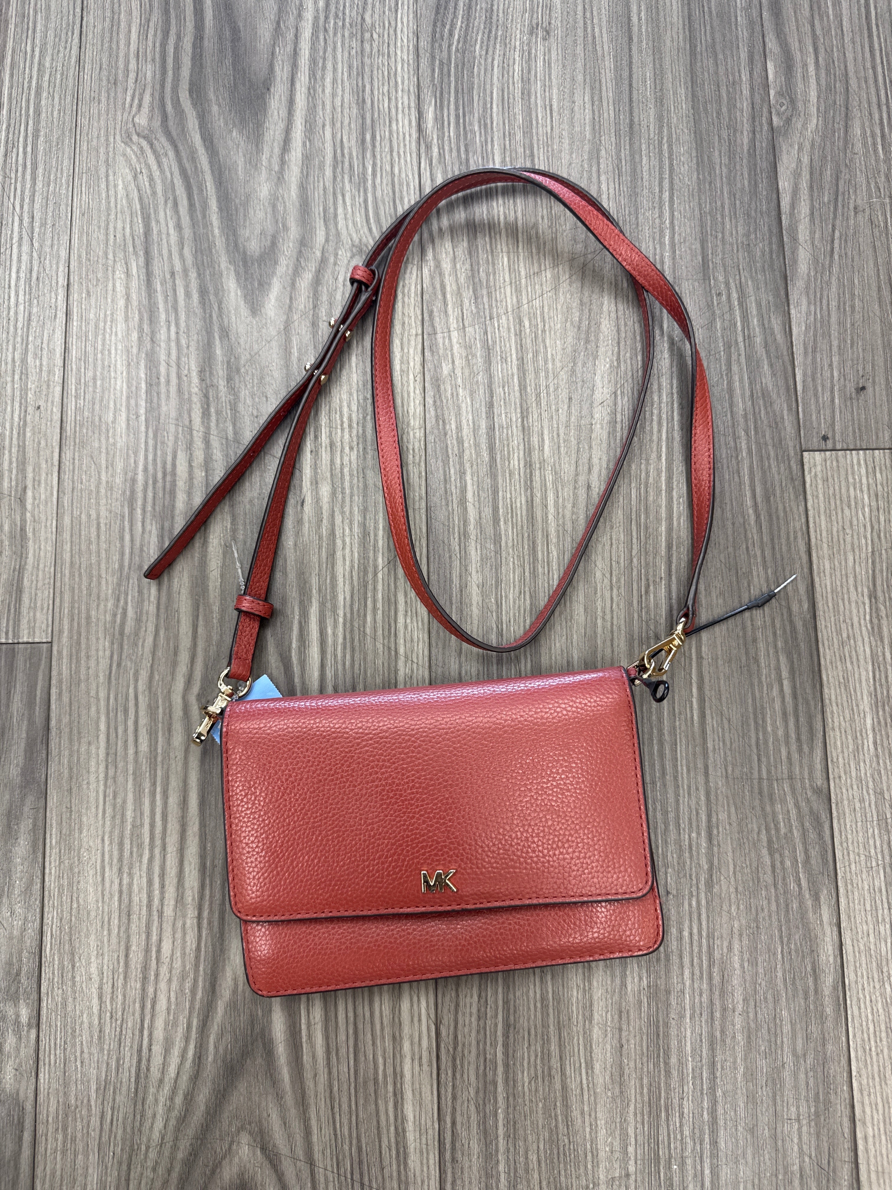Crossbody Designer By Michael Kors. Size: Small