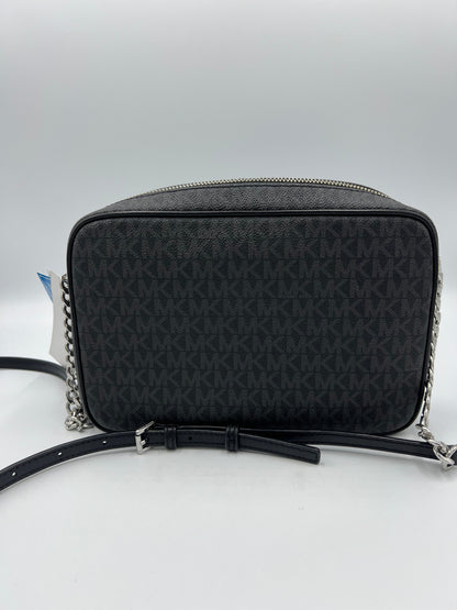 Crossbody Designer Michael Kors. Size Medium