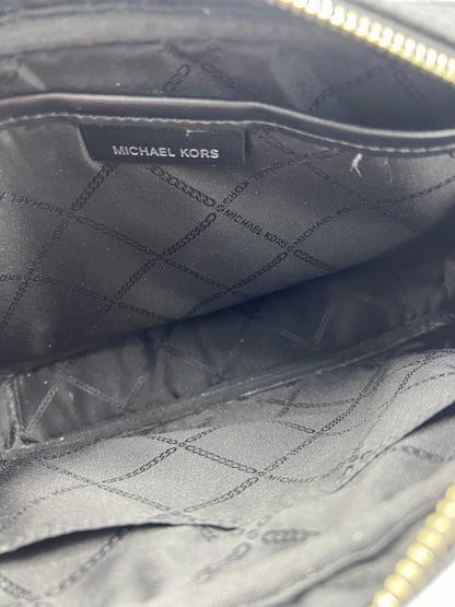 Crossbody Designer Michael Kors. Size Medium