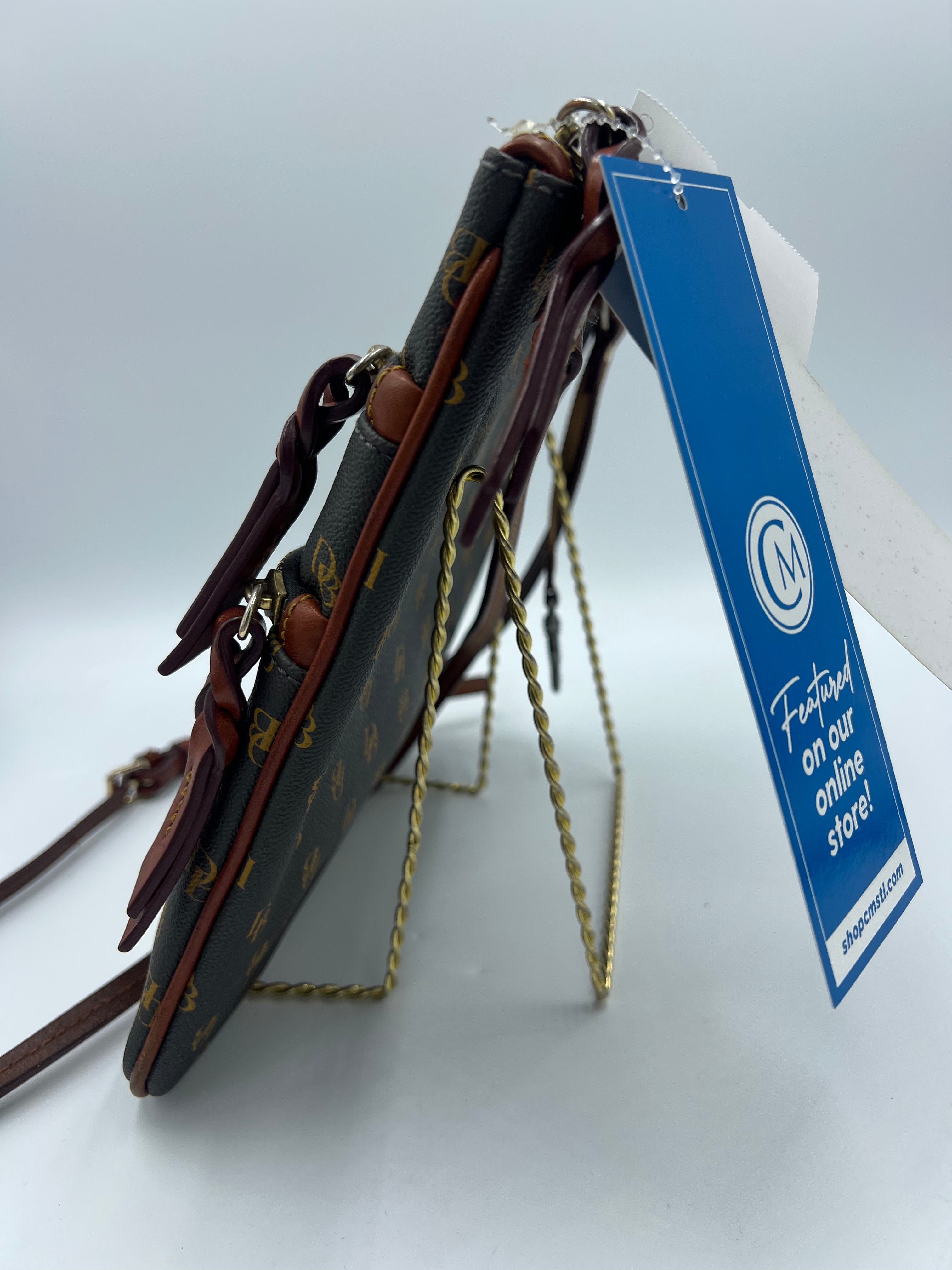 Crossbody Designer Dooney And Bourke. Size Medium