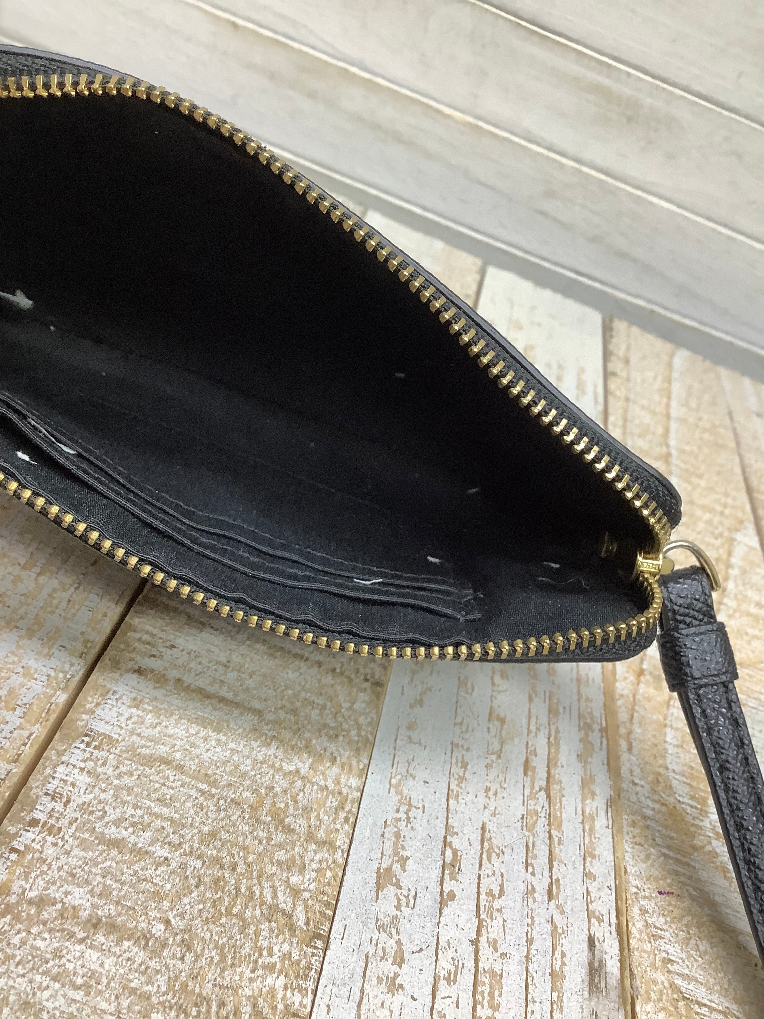 Wristlet Designer By Coach. Size: Small
