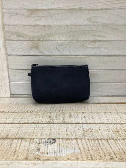 Makeup Bag Designer By Dooney And Bourke. Size: Small