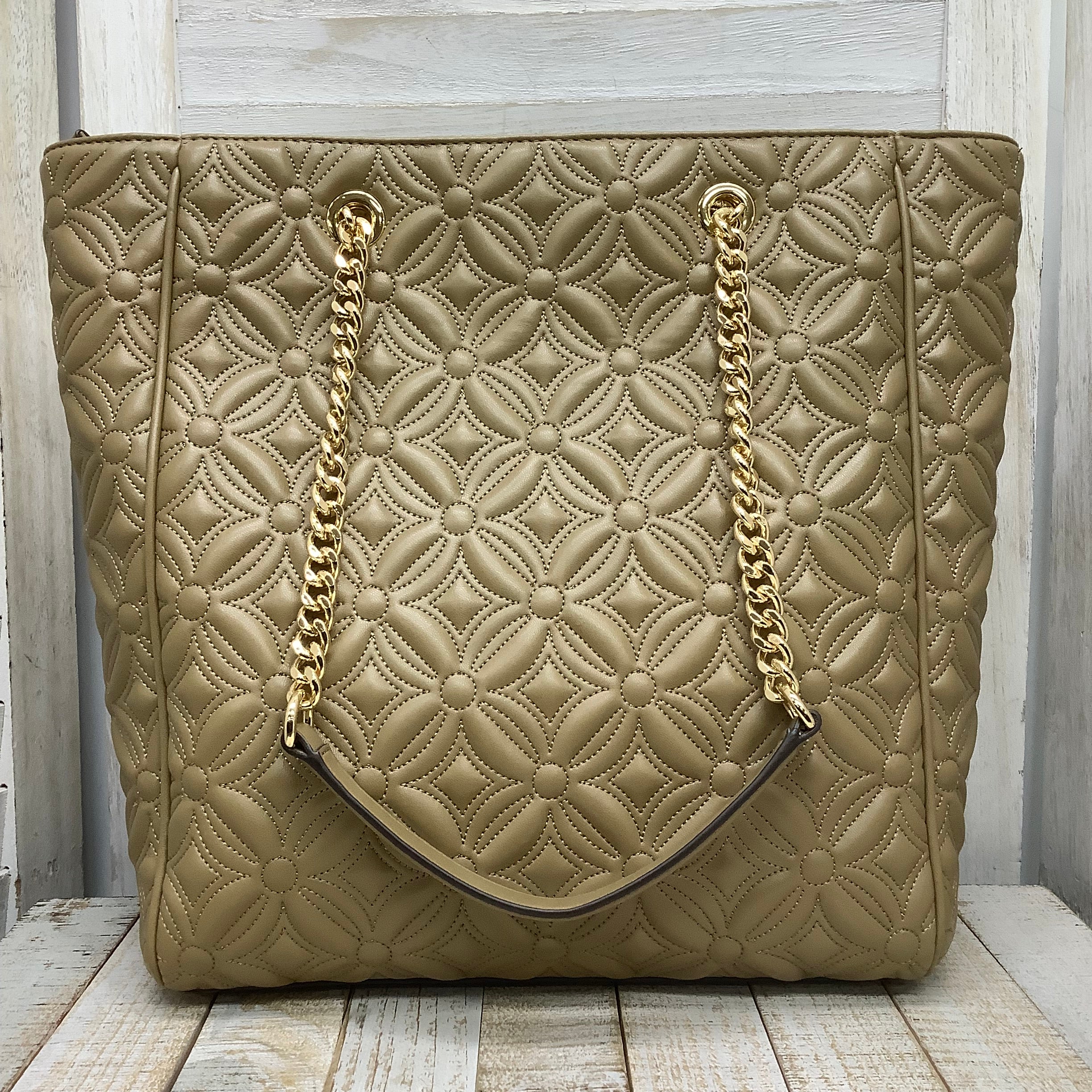 Handbag Designer Michael Kors. Size Large