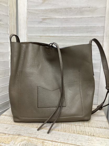 Crossbody Designer By Michael Kors. Size: Medium