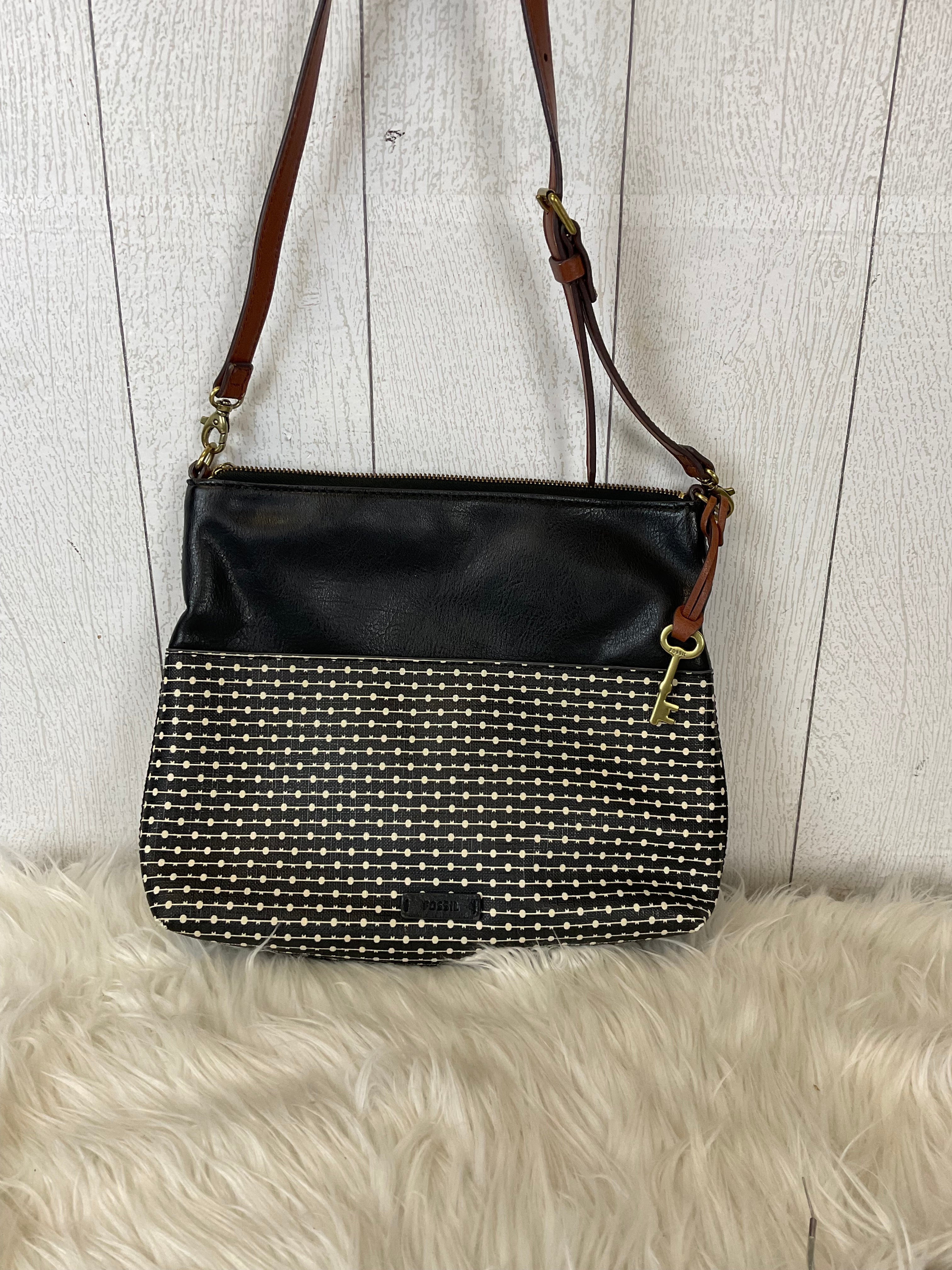 Crossbody Designer By Fossil. Size: Medium