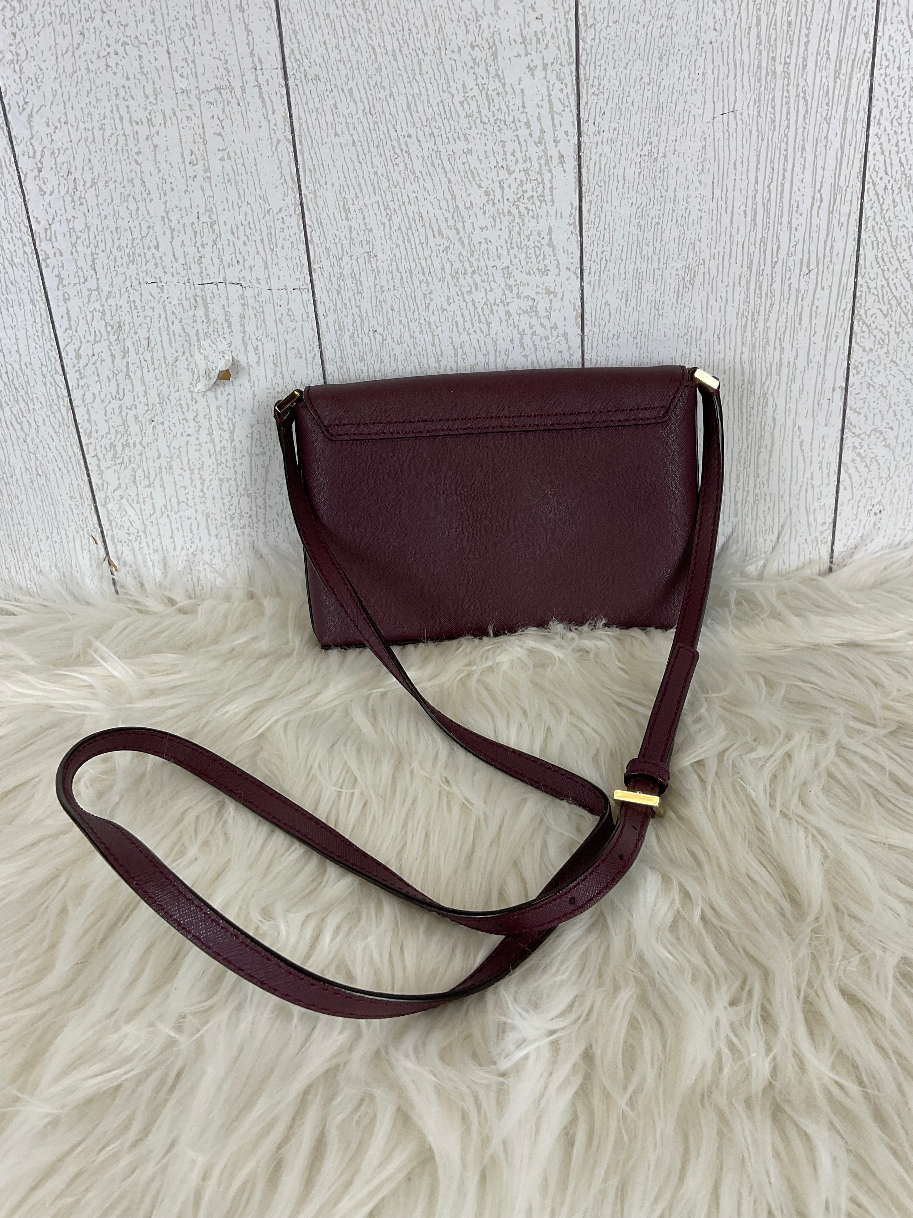 Crossbody Designer Kate Spade. Size Small