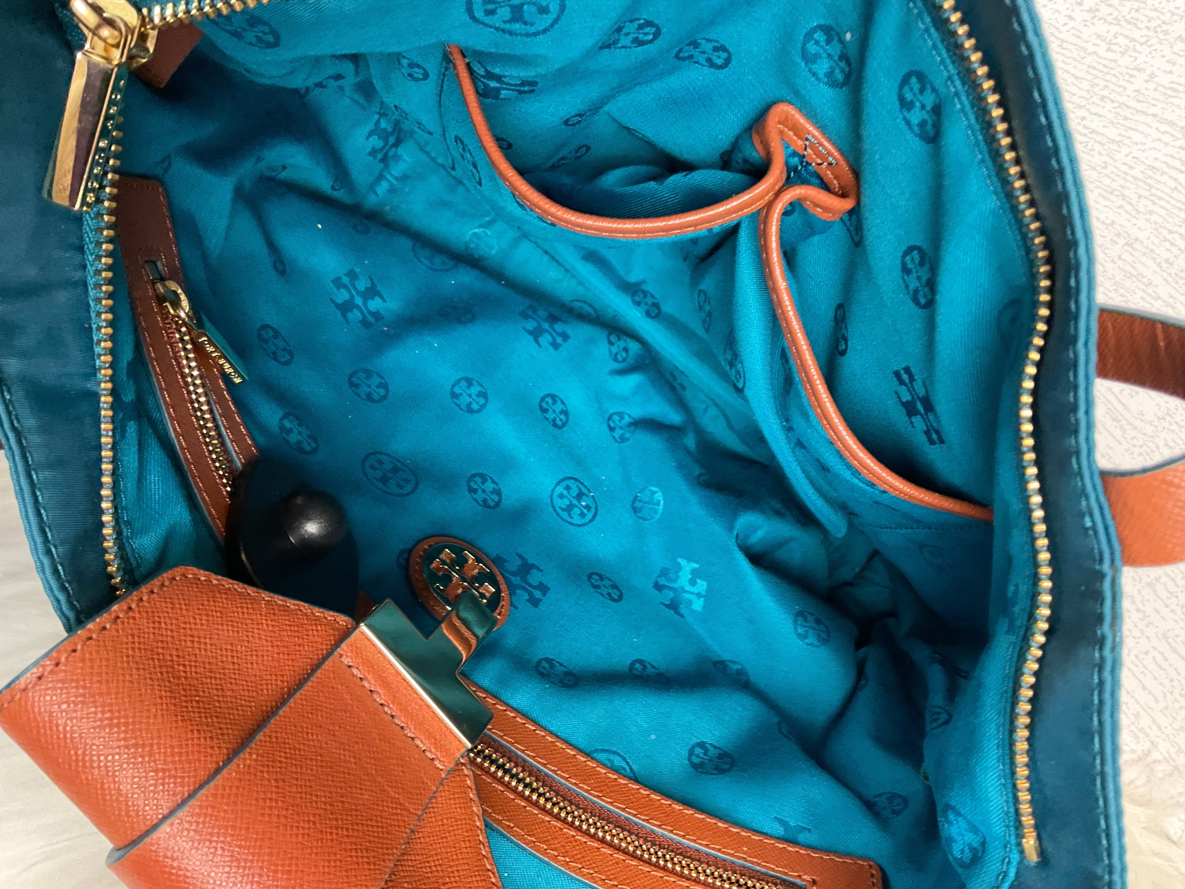 Handbag Designer Tory Burch. Size Medium