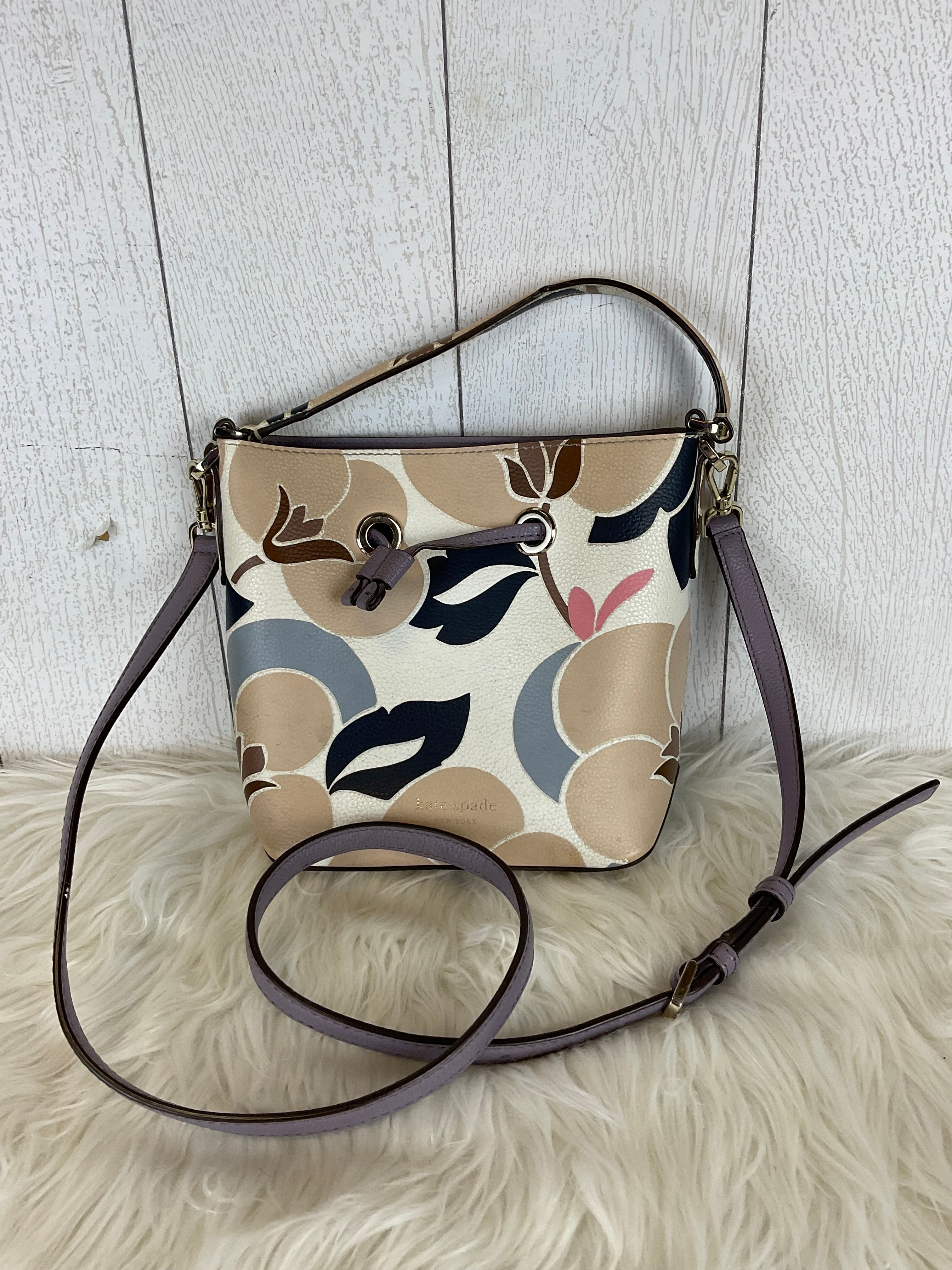 Crossbody Designer By Kate Spade. Size: Medium