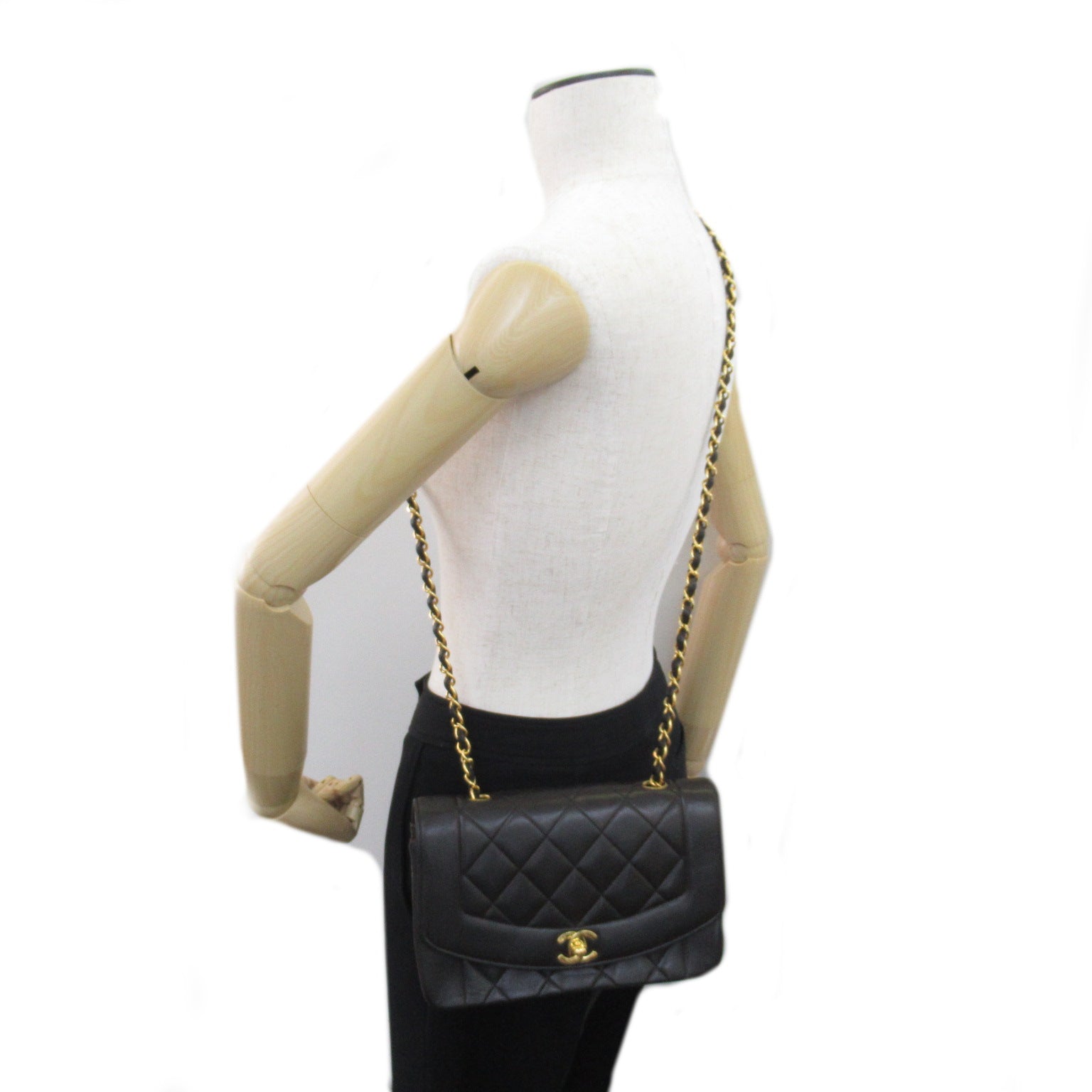 Top Quality Chanel Lambskin Diana Chain Shoulder Bag
