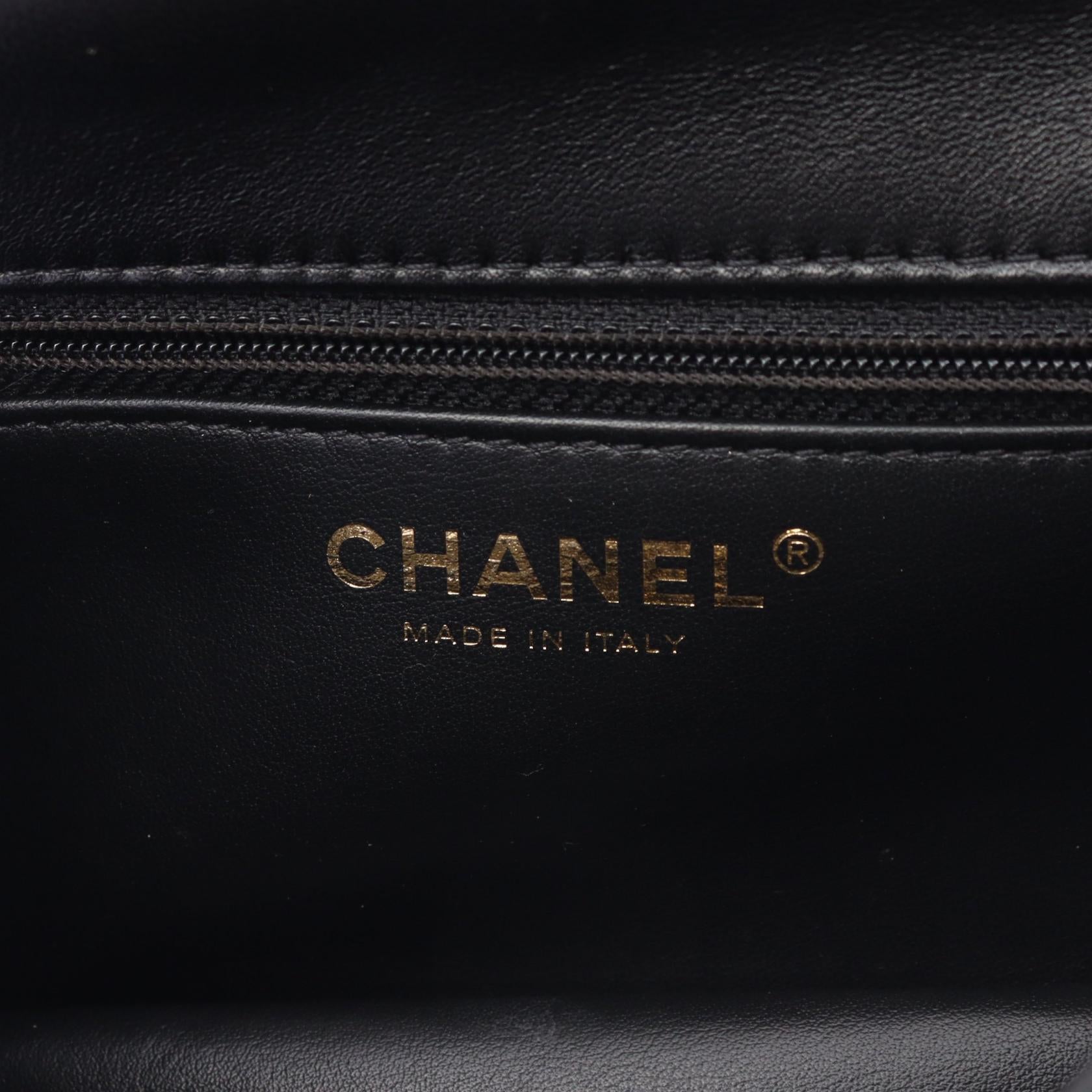 Top Quality Chanel Lambskin Matelasse Shoulder Bag Black