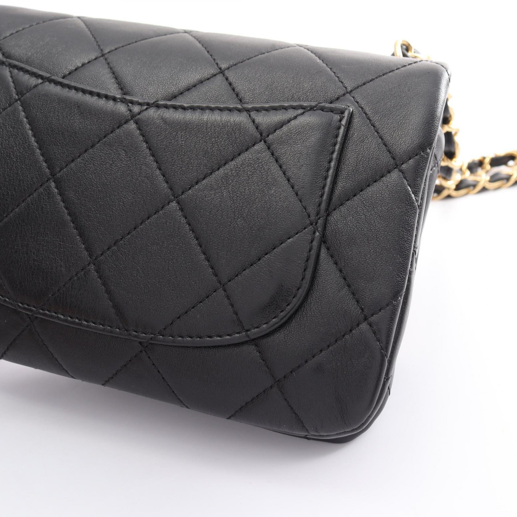 Top Quality Chanel Lambskin Matelasse Shoulder Bag Black