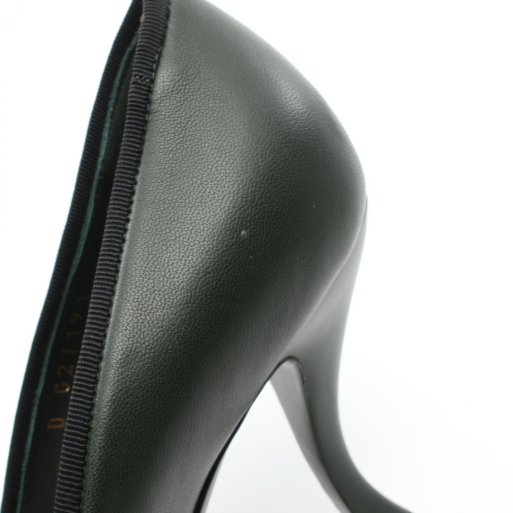 Top Quality Chanel Leather Ribbon Pumps Green/Black