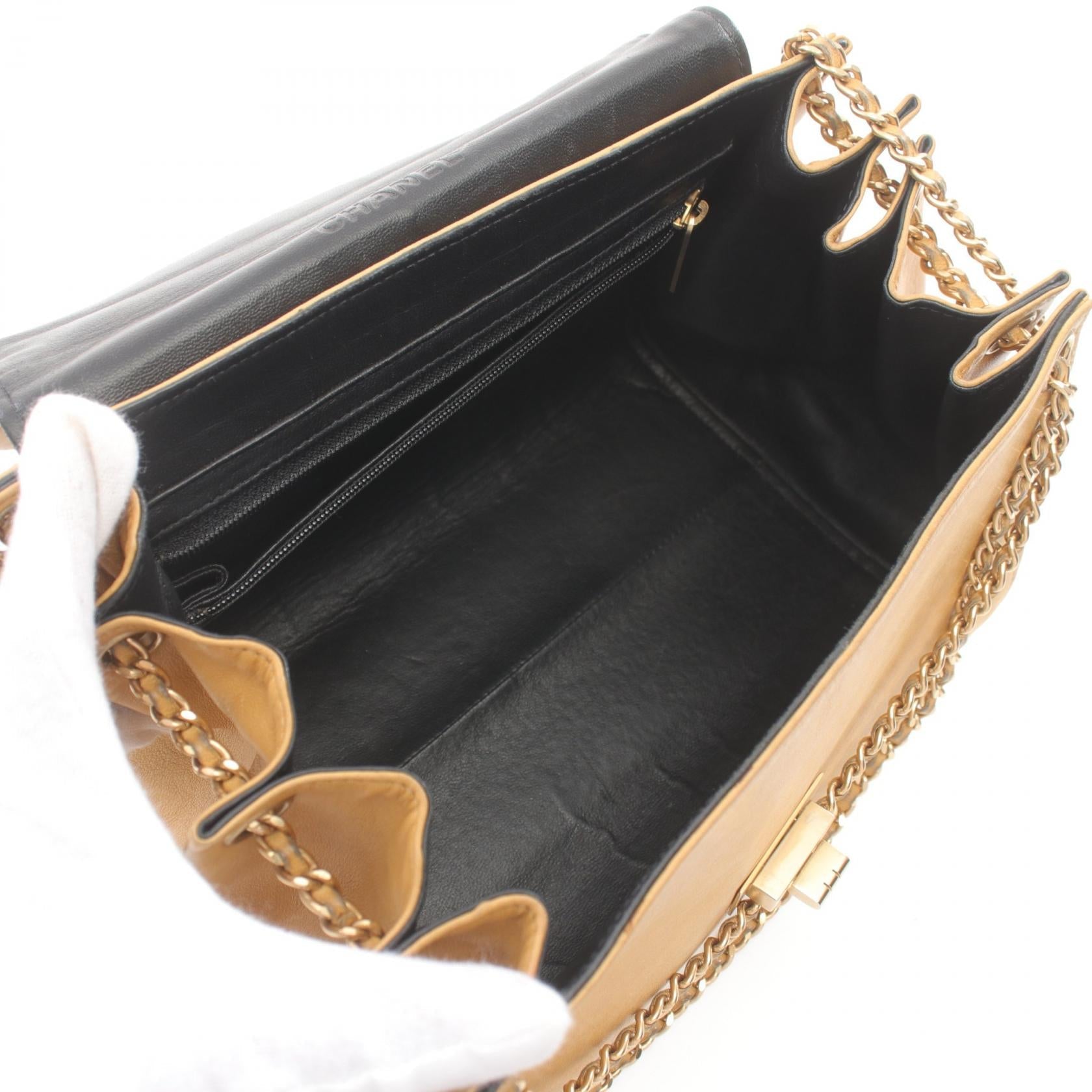 Top Quality Chanel Lambskin Chocolate Bar Shoulder Bag