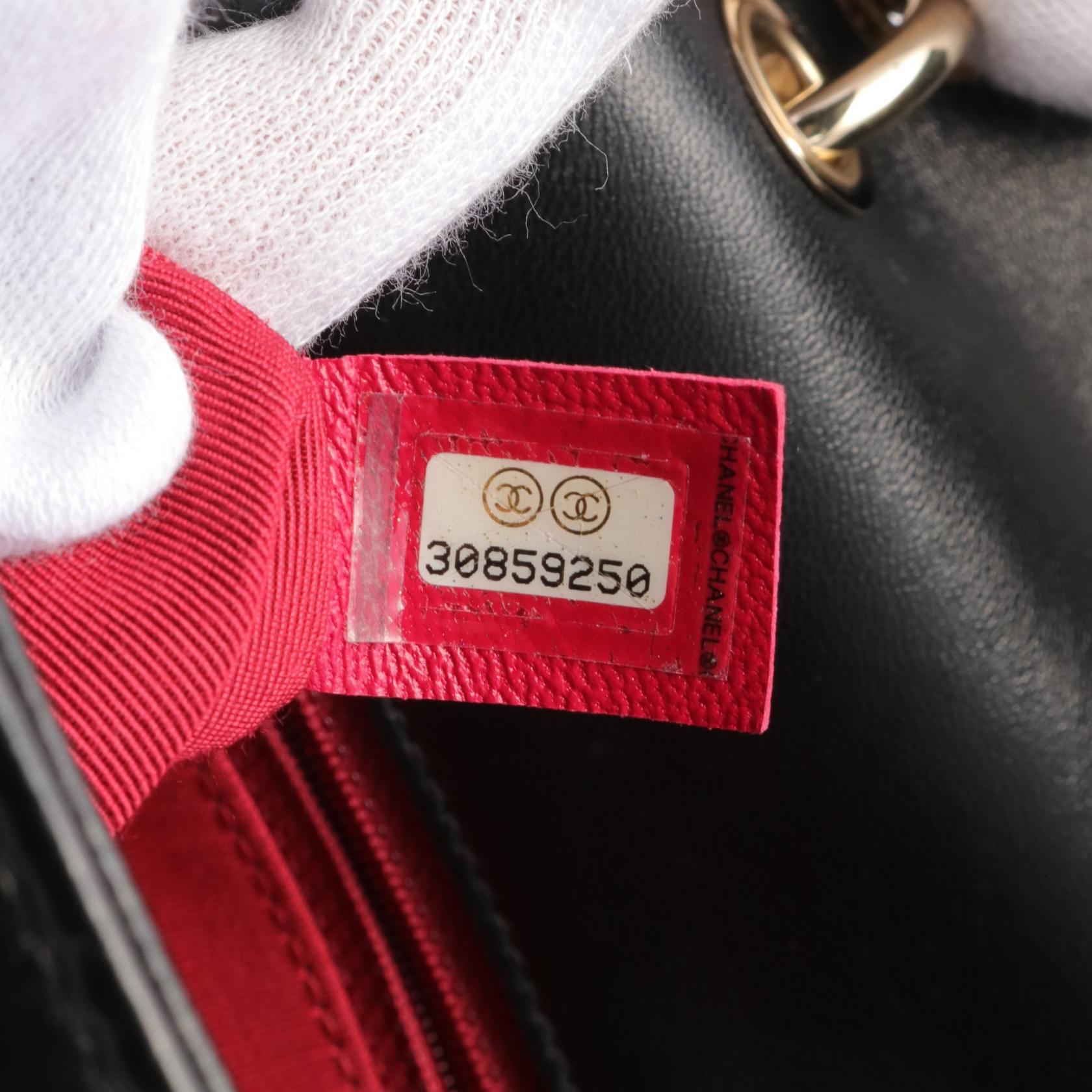 Top Quality Chanel Leather Matelasse Shoulder Bag AS2318