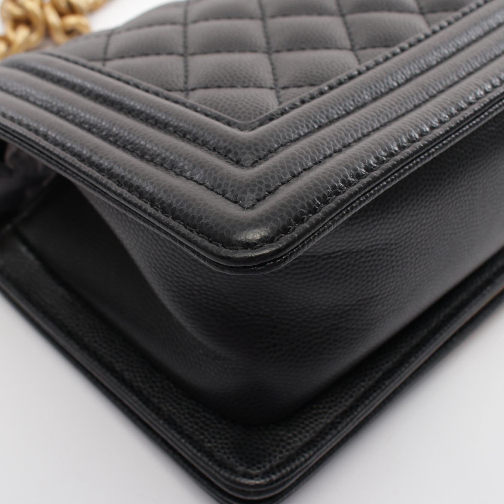 Top Quality Chanel Boy Small Leather Shoulder Bag Black