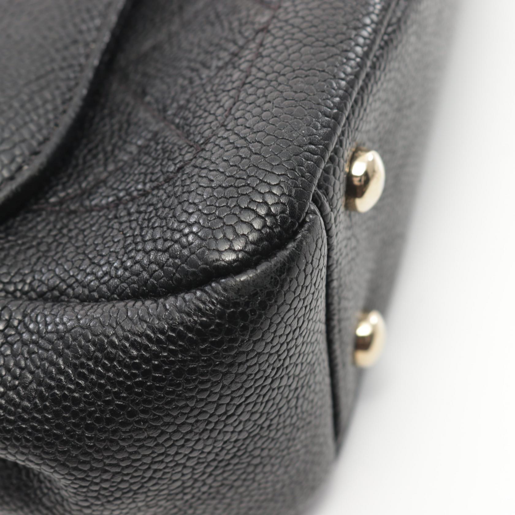Top Quality Chanel Caviar Skin Matelasse Shoulder Bag A93856