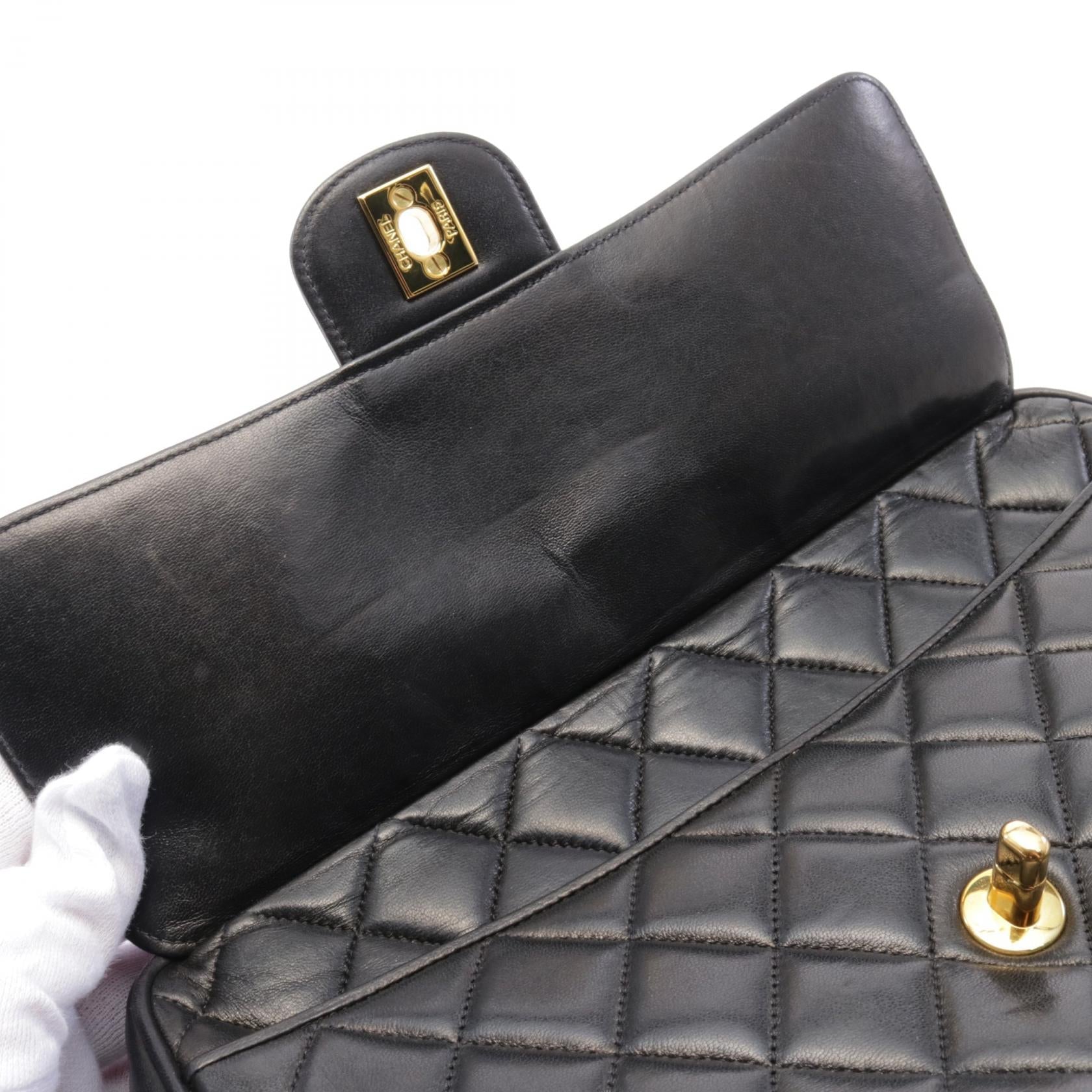 Top Quality Chanel Matelasse Lambskin Shoulder Bag Black