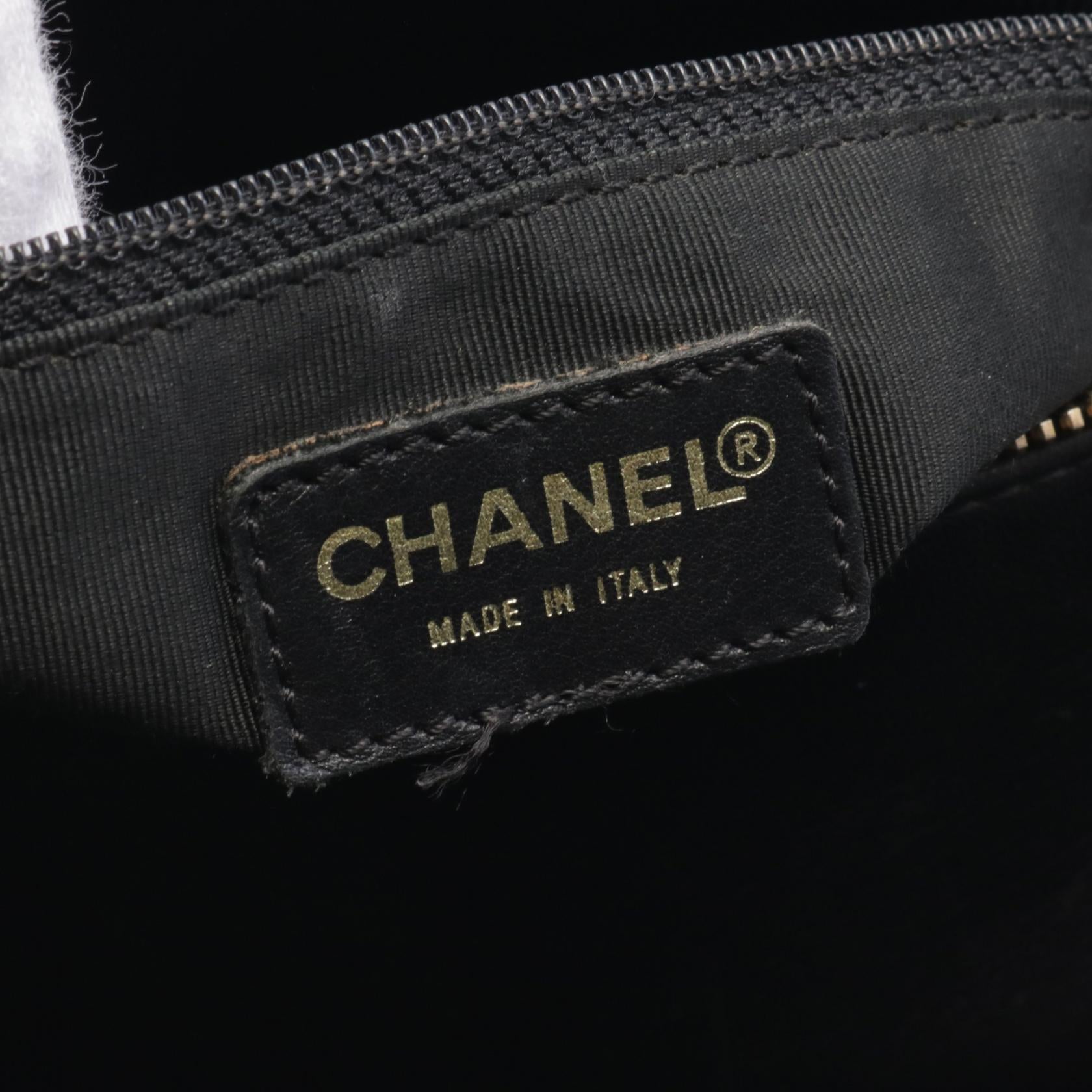 Top Quality Chanel Lambskin Chocobar Handbag Black