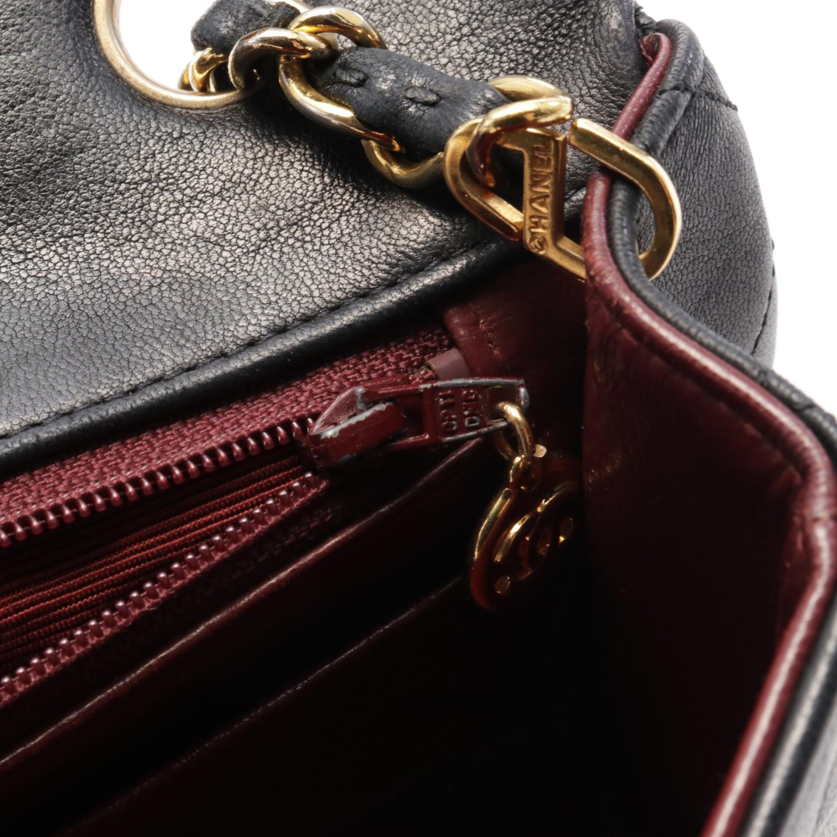 Top Quality Chanel Lambskin Full Flap Shoulder Bag A02500
