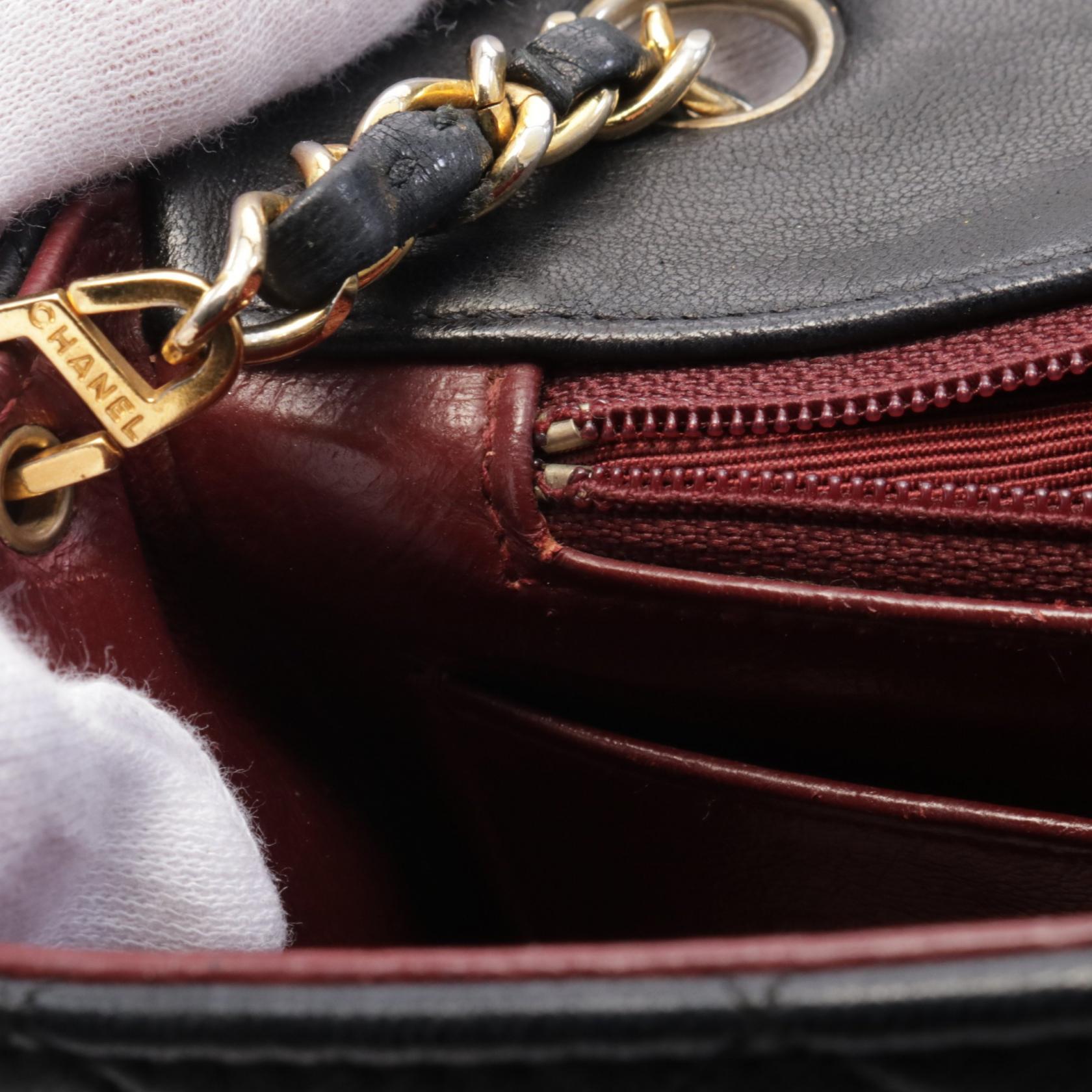 Top Quality Chanel Lambskin Full Flap Shoulder Bag A02500