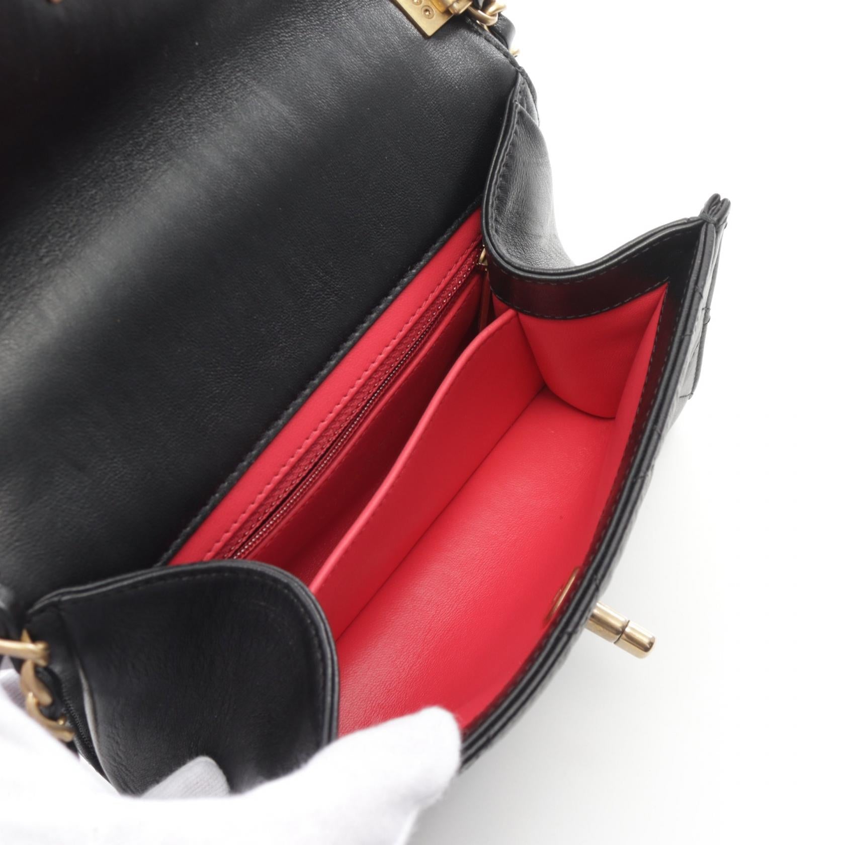 Top Quality Chanel Matelasse Top Handle Shoulder Bag Black