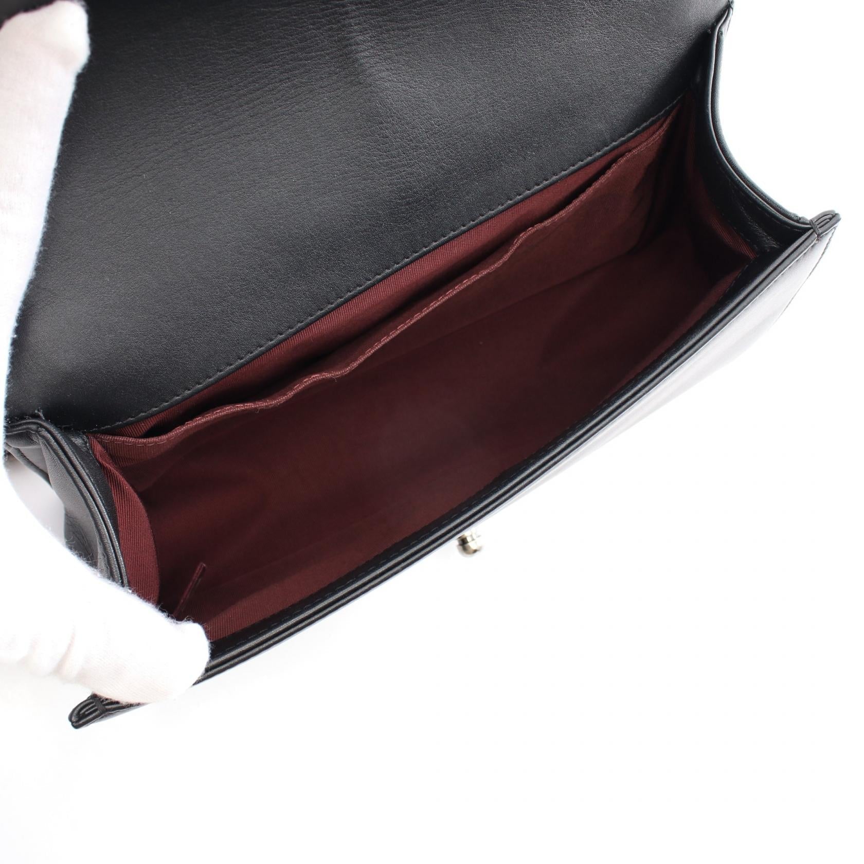 Top Quality Chanel Boy Leather Shoulder Bag A67086