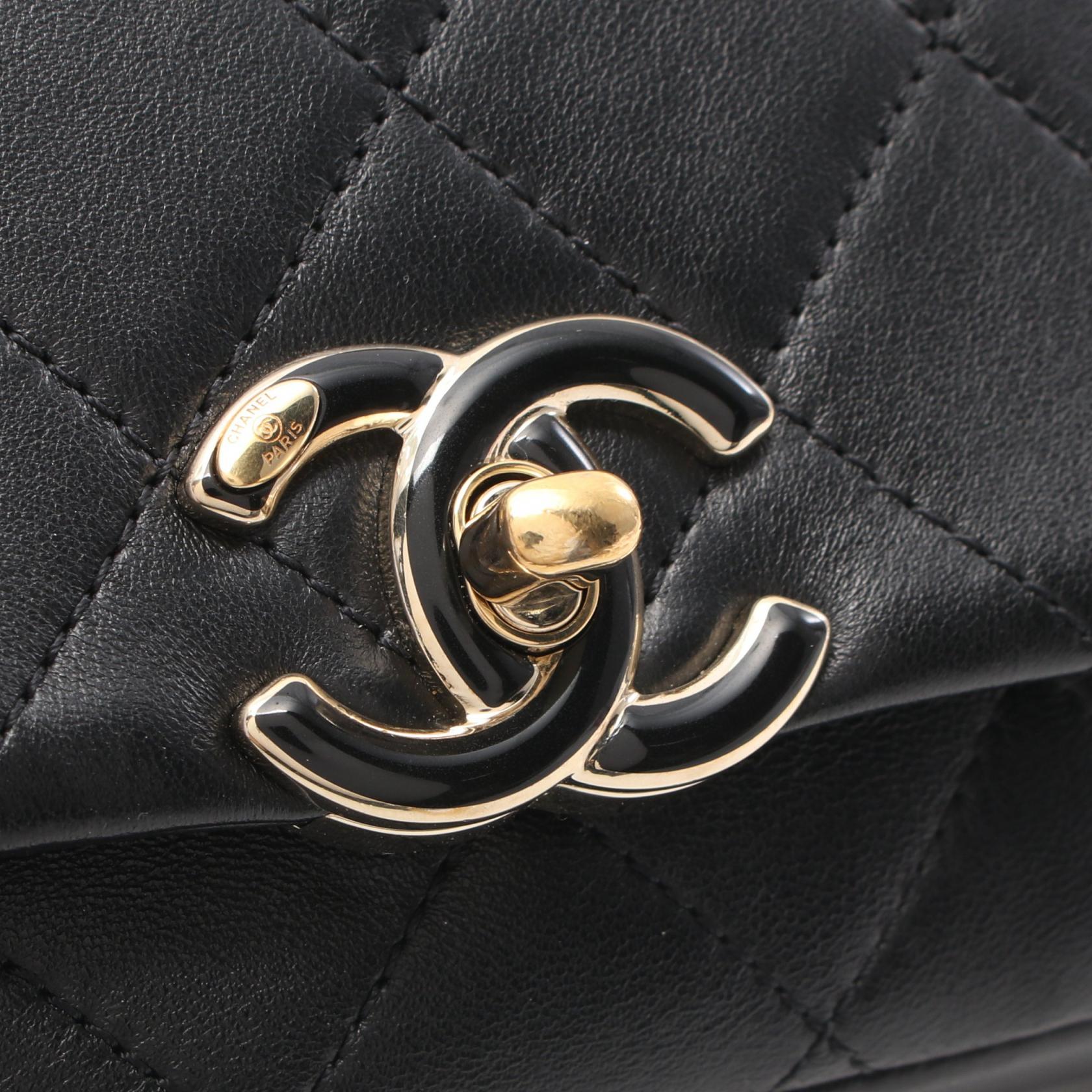 Top Quality Chanel Lambskin Matelasse Shoulder Bag