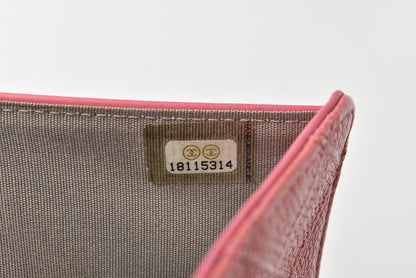 Top Quality Chanel Quilted Leather Bifold Wallet Rose Silver Hardware