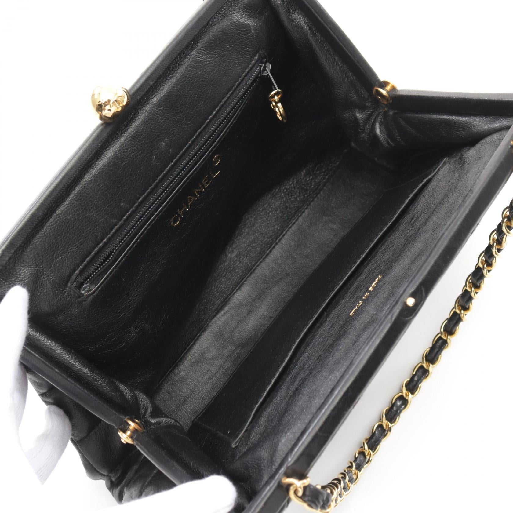 Top Quality Chanel Lambskin Matelasse Handbag Black