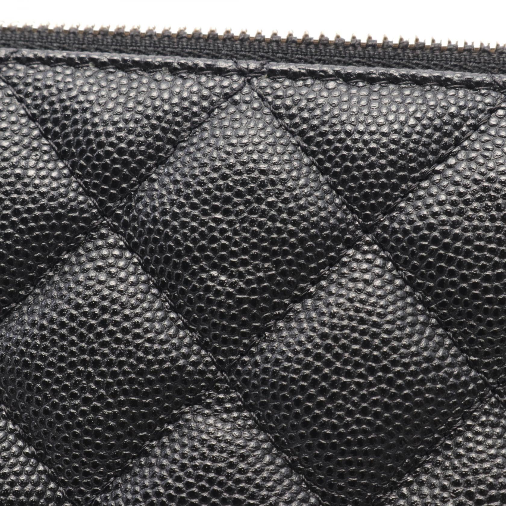 Top Quality Chanel Caviar Skin Matelasse Shoulder Bag A82527