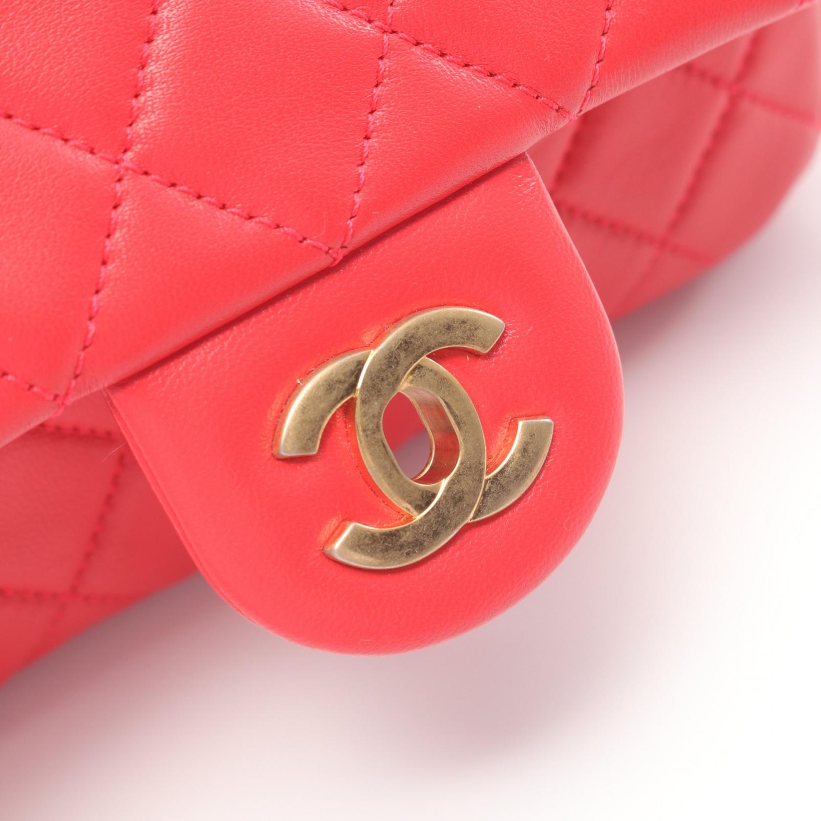 Top Quality Chanel Lambskin Matelasse Mini Flap Bag Red