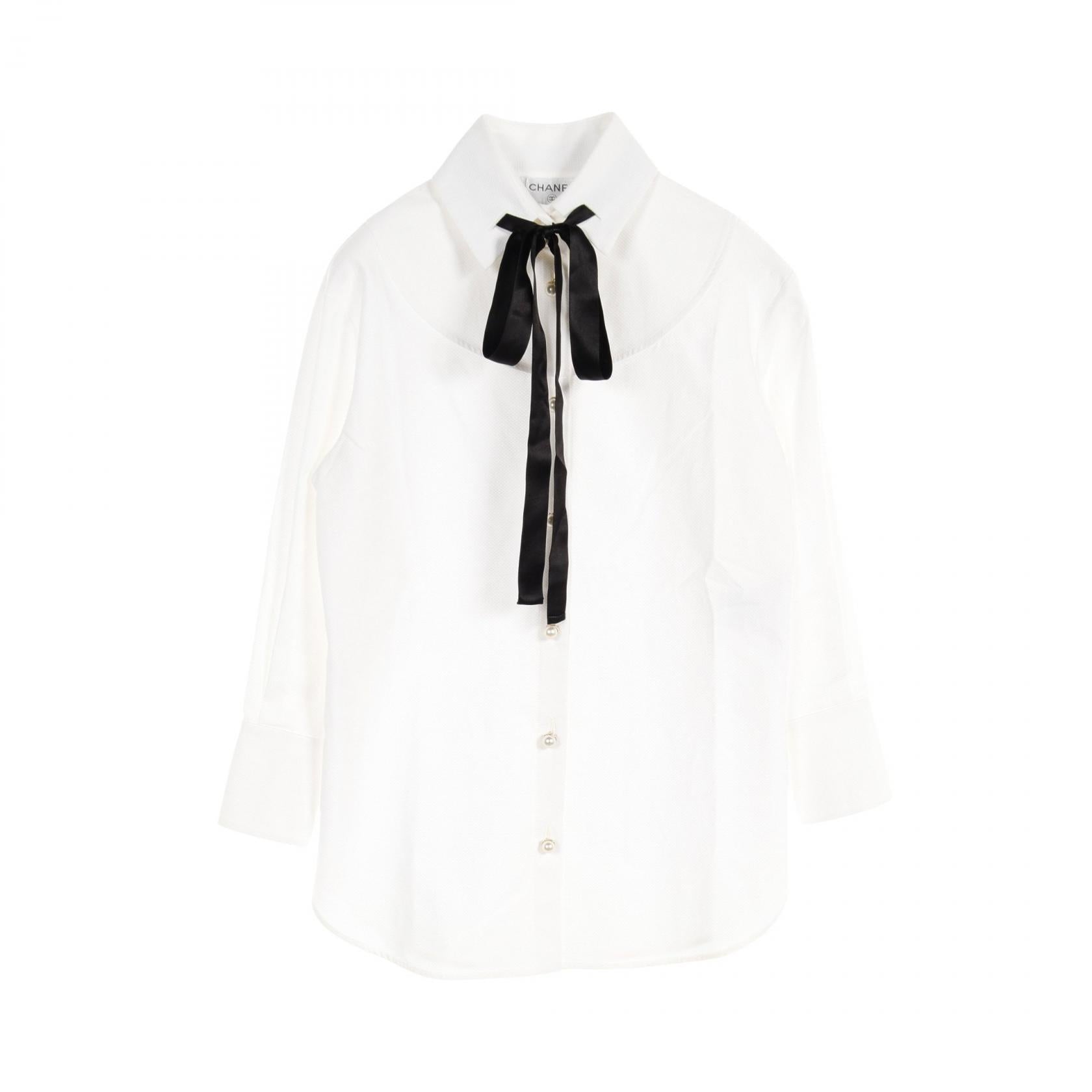 Top Quality Chanel Pearl Button Cotton Blouse